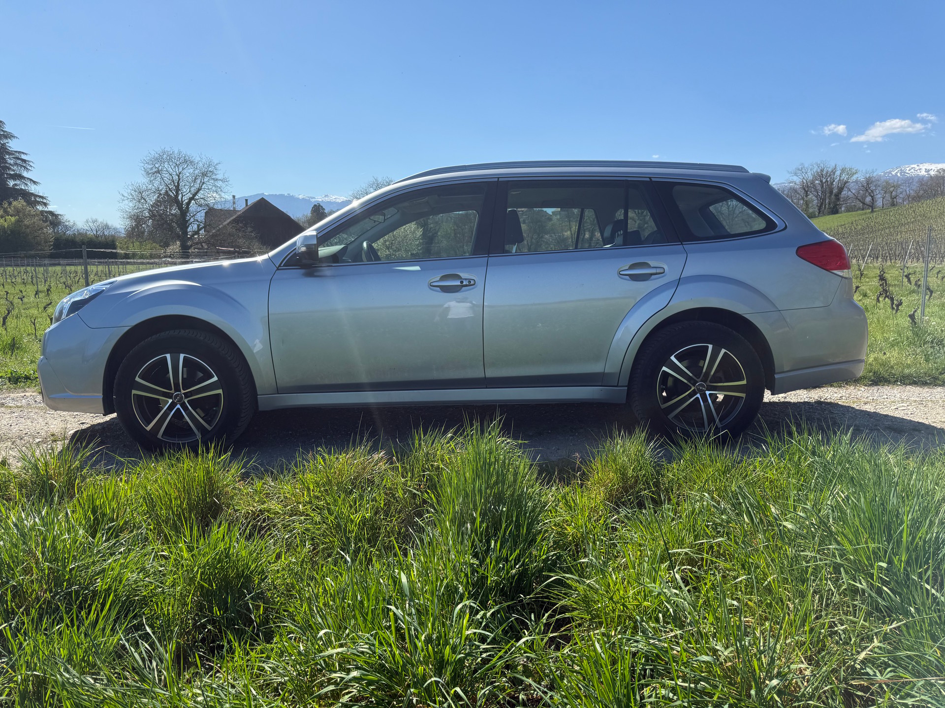 SUBARU Outback 2.5i Limited AWD Lineartronic-image-6