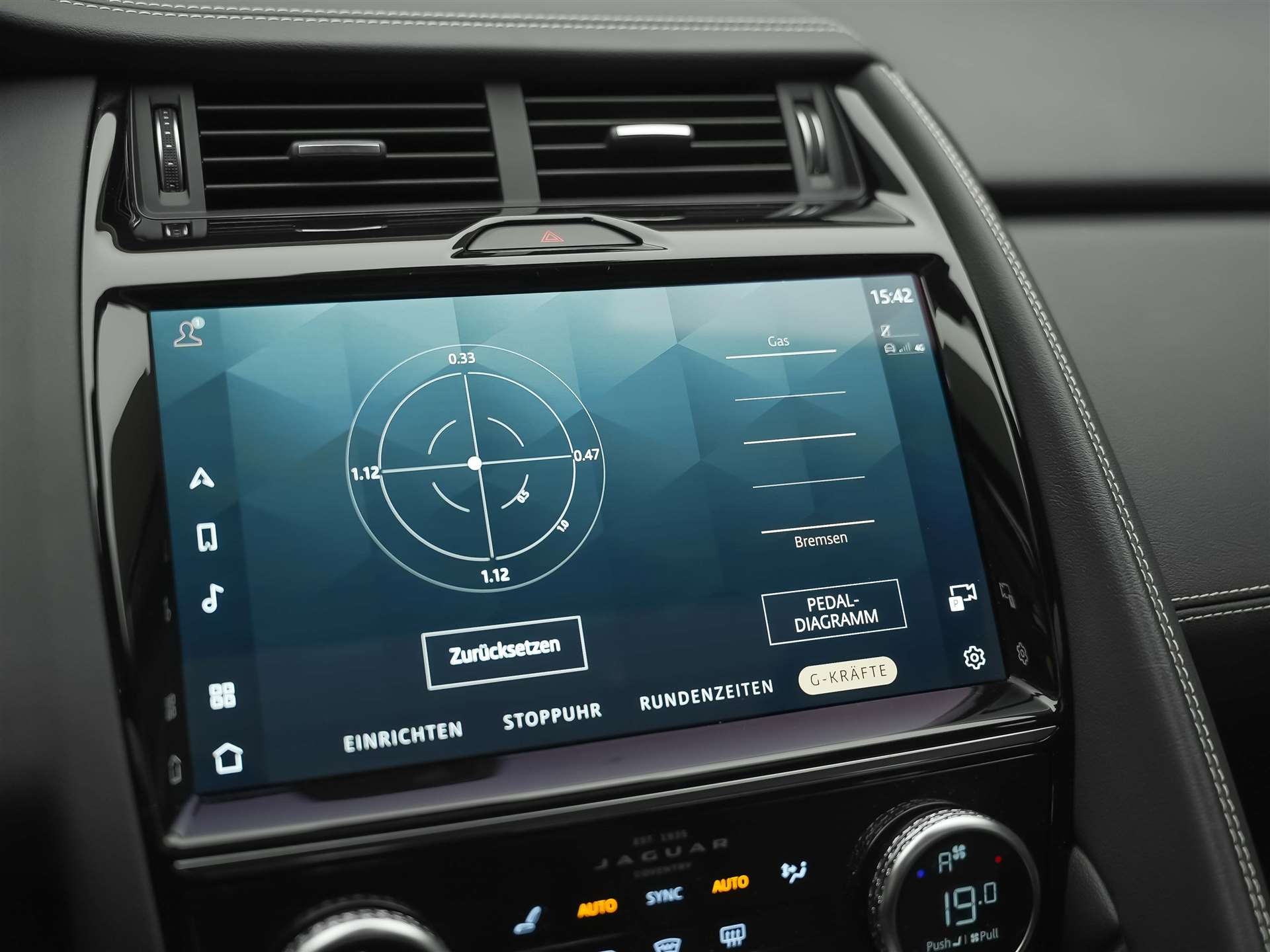 JAGUAR E-Pace 2.0 I4 250 R-Dynamic SE AWD *Facelift*Panorama*Meridian*Assistent*-image-42