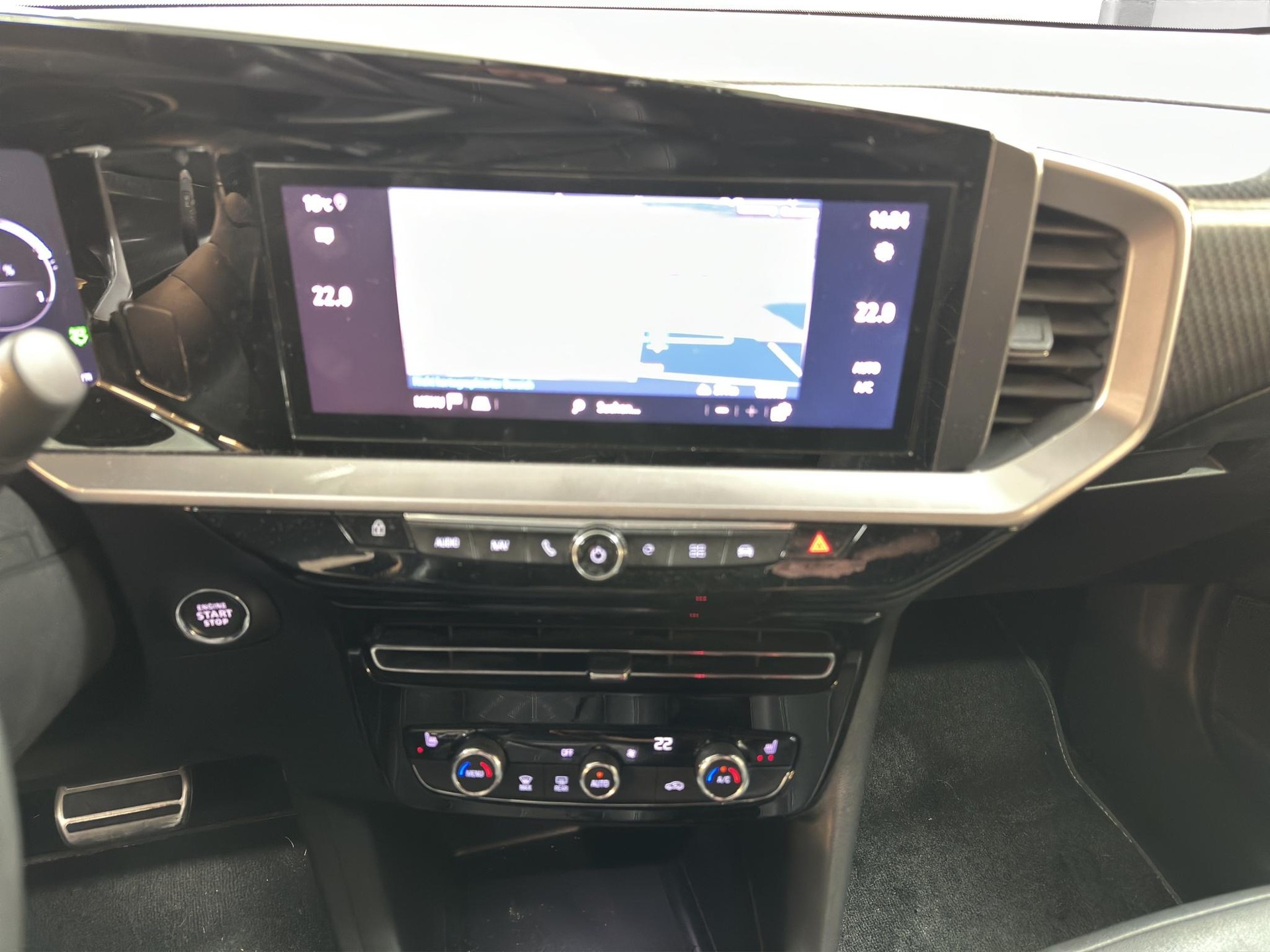 OPEL Mokka-e Ultimate-image-12