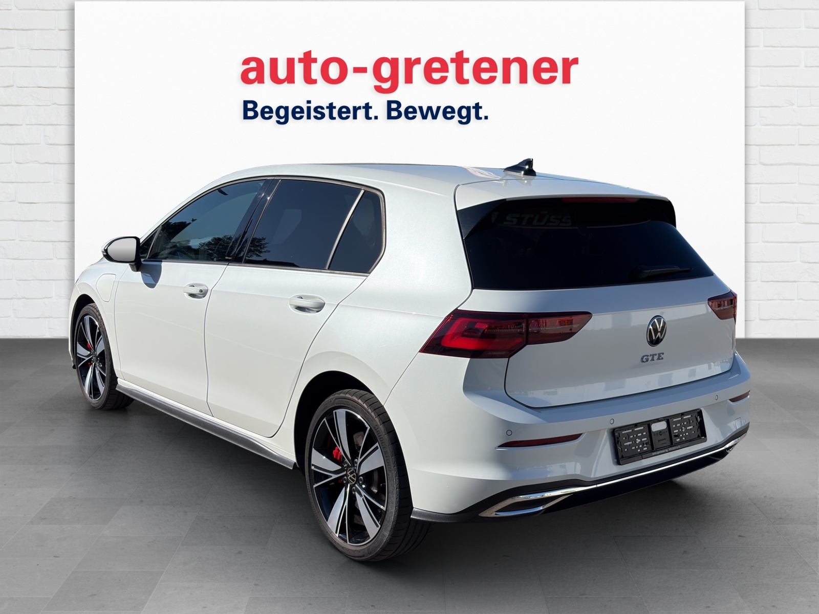 VW Golf VIII 1.4 TSI PHEV GTE DSG-showroom-element-1