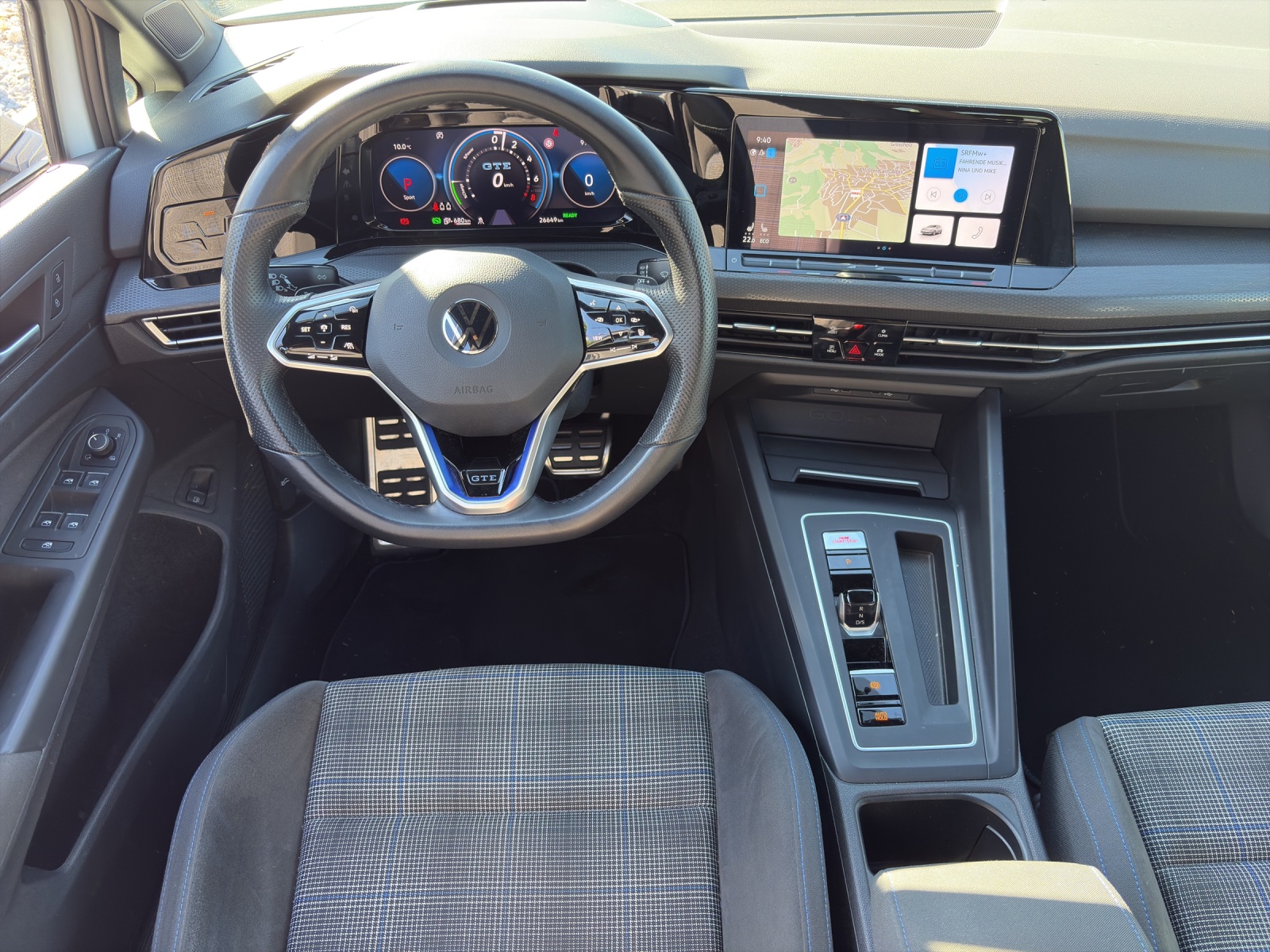 VW Golf VIII 1.4 TSI PHEV GTE DSG-image-7