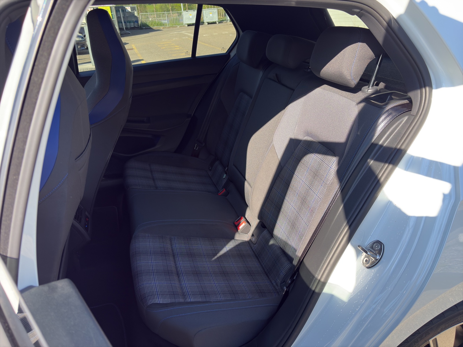 VW Golf VIII 1.4 TSI PHEV GTE DSG-image-9