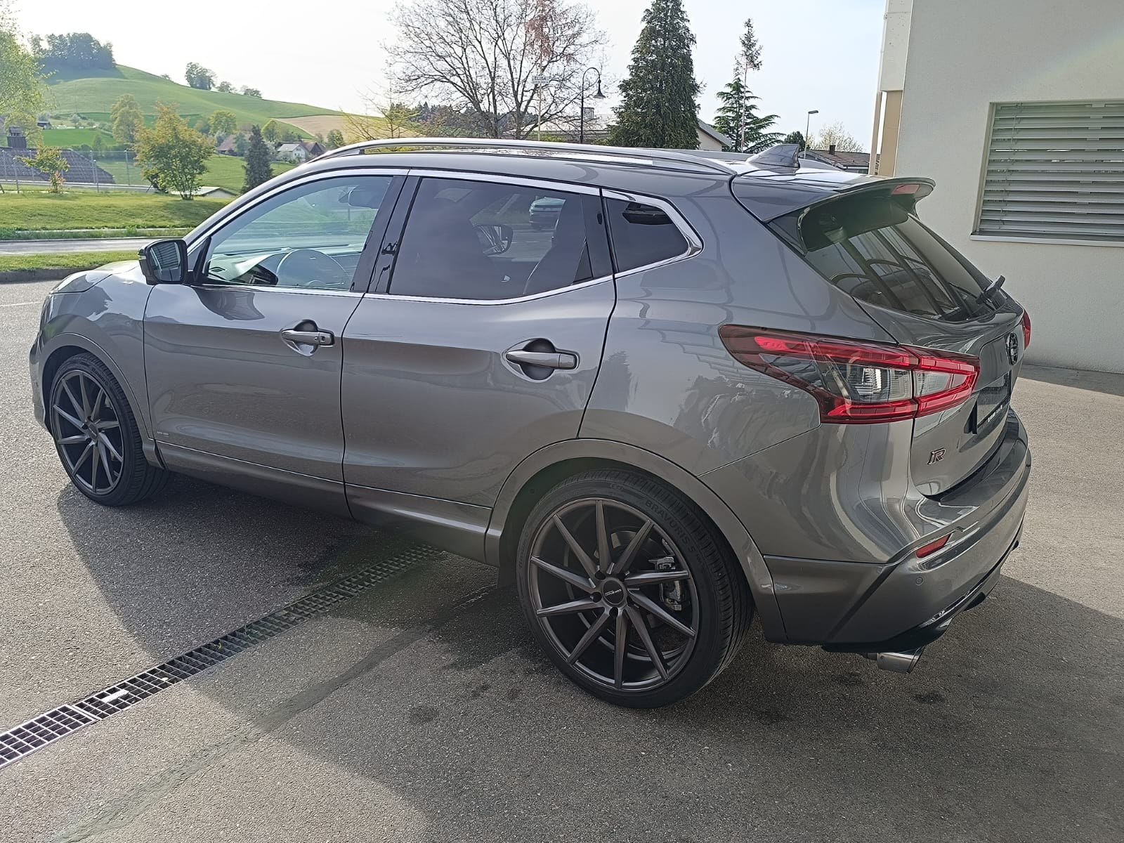 NISSAN Qashqai 1.6 DIG-T tekna +-image-2