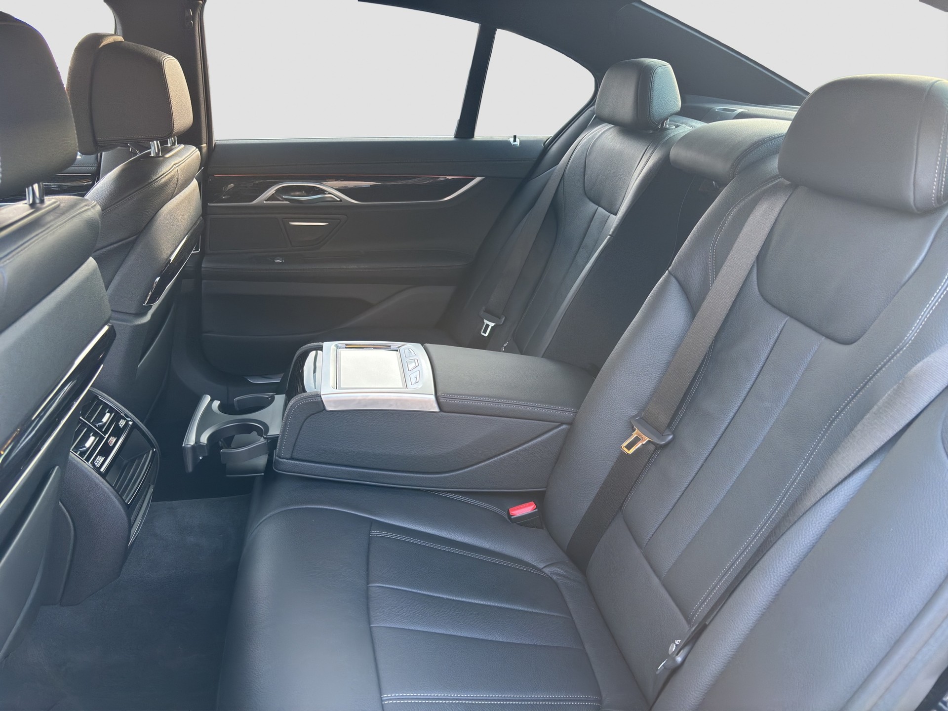 BMW 730d xDrive Steptronic-image-17