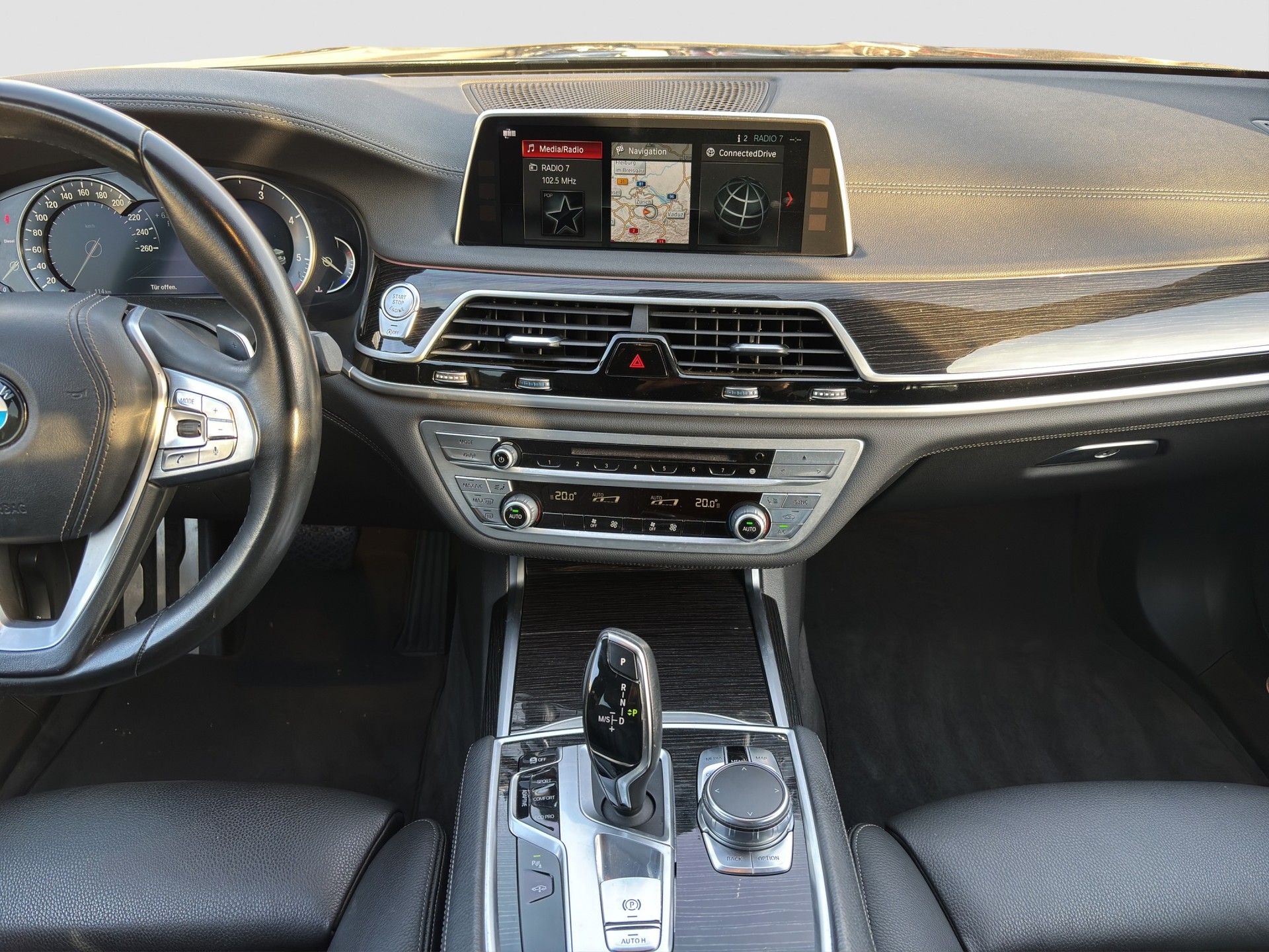 BMW 730d xDrive Steptronic-image-6
