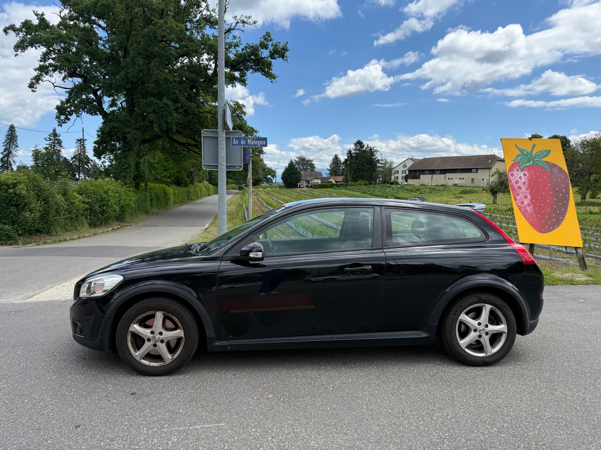 VOLVO C30 D3 Kinetic-image-3