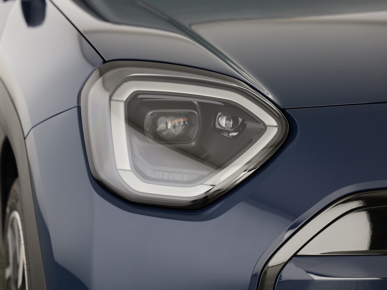 MINI Aceman E-image-5