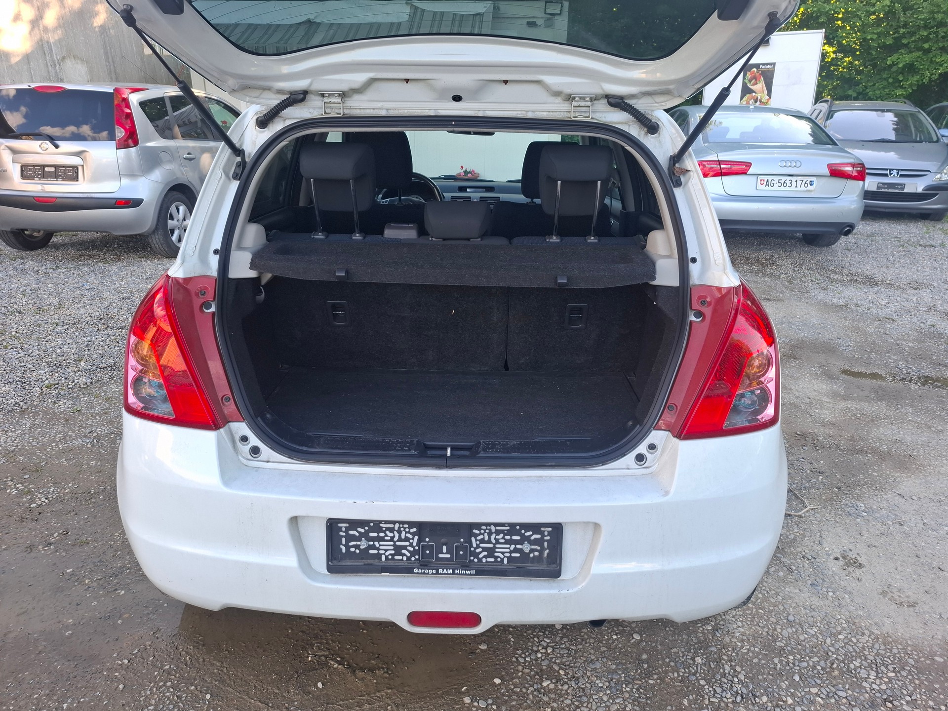 SUZUKI Swift 1.5i 16V VVT GL Top-image-8