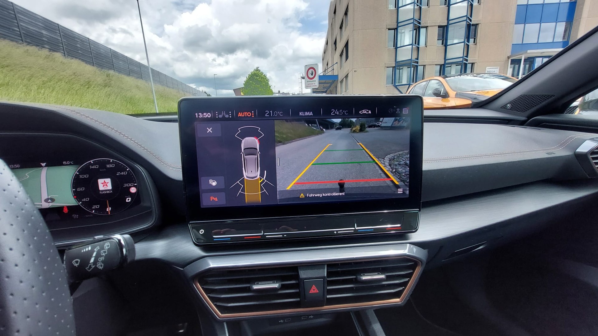 CUPRA Formentor 2.0TSI VZ 4x4 mit AHKupplung 1,8to-image-6