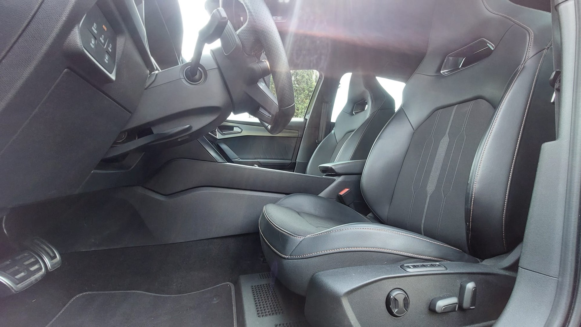CUPRA Formentor 2.0TSI VZ 4x4 mit AHKupplung 1,8to-image-15