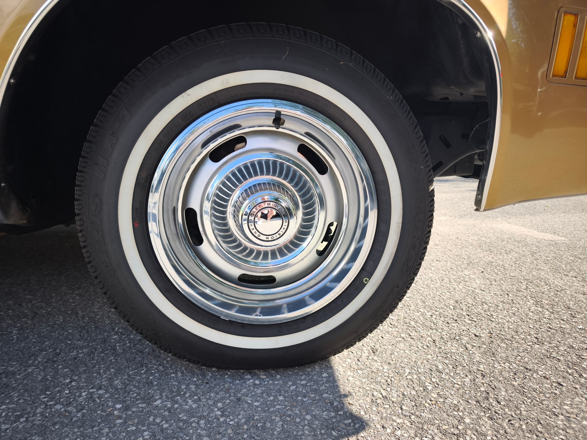 CHEVROLET Chevelle Malibu Classic-image-2