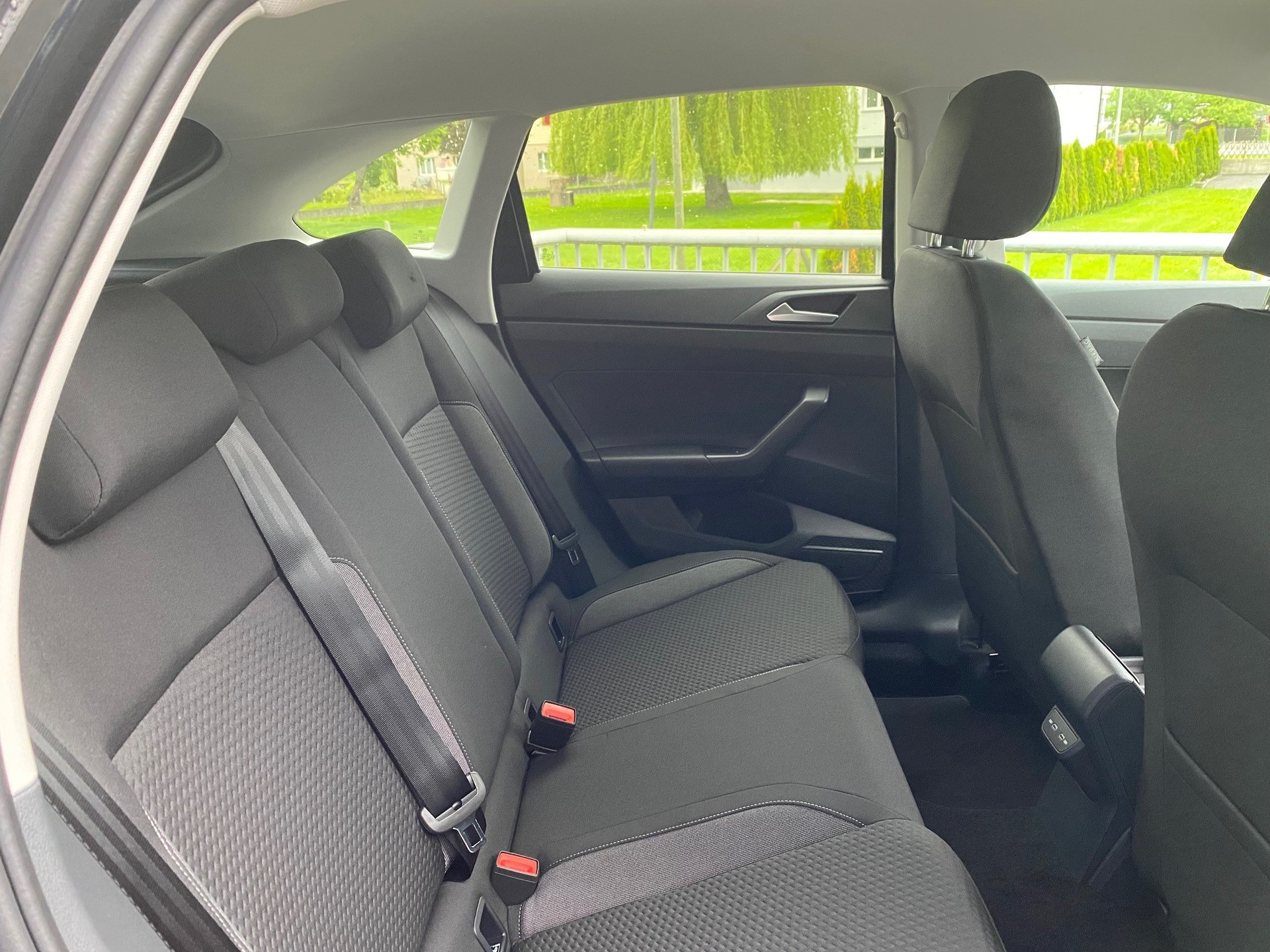 VW Taigo 1.0 TSI Life United DSG-image-4