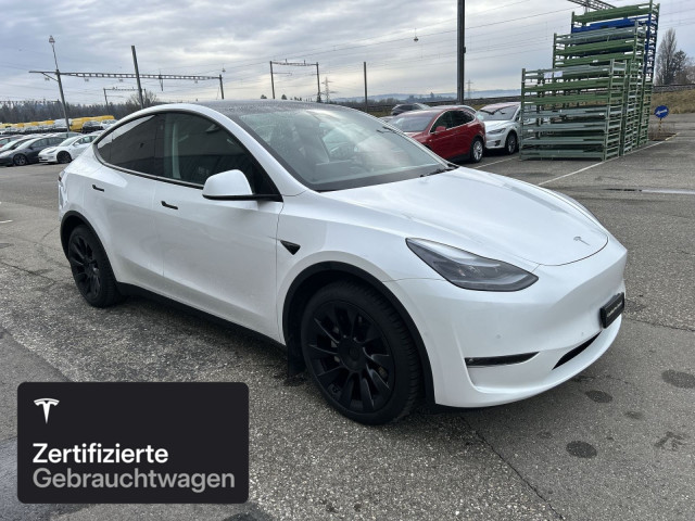 TESLA Model Y Long Range AWD-image-11