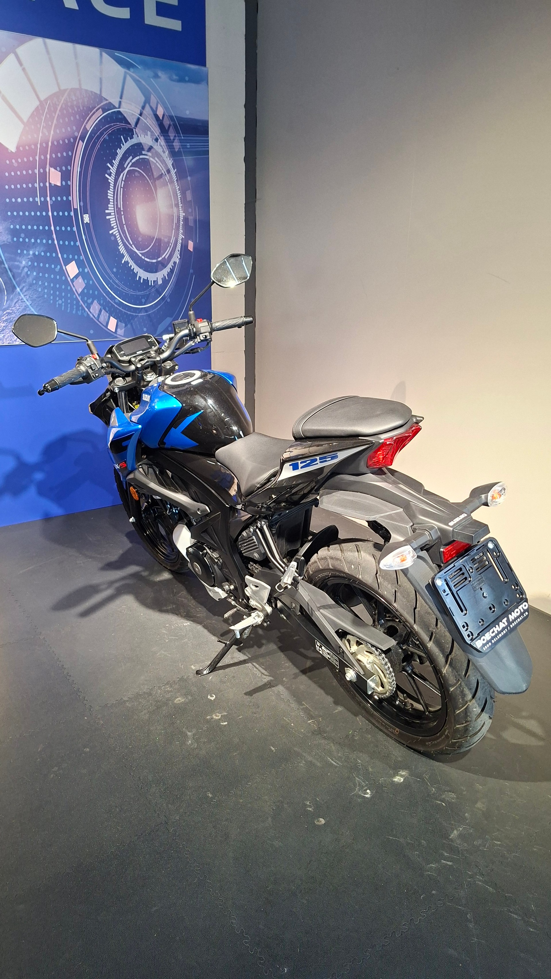 SUZUKI GSX-S 125-image-3