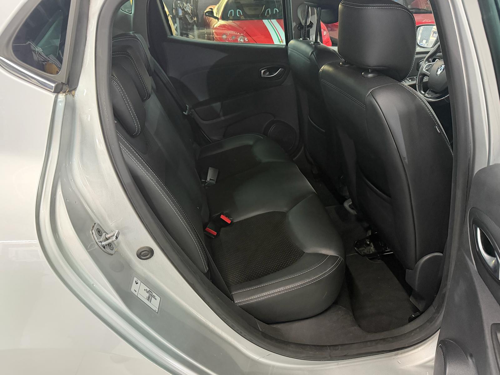 RENAULT Clio Grandtour 1.5 dCi Intens-image-11