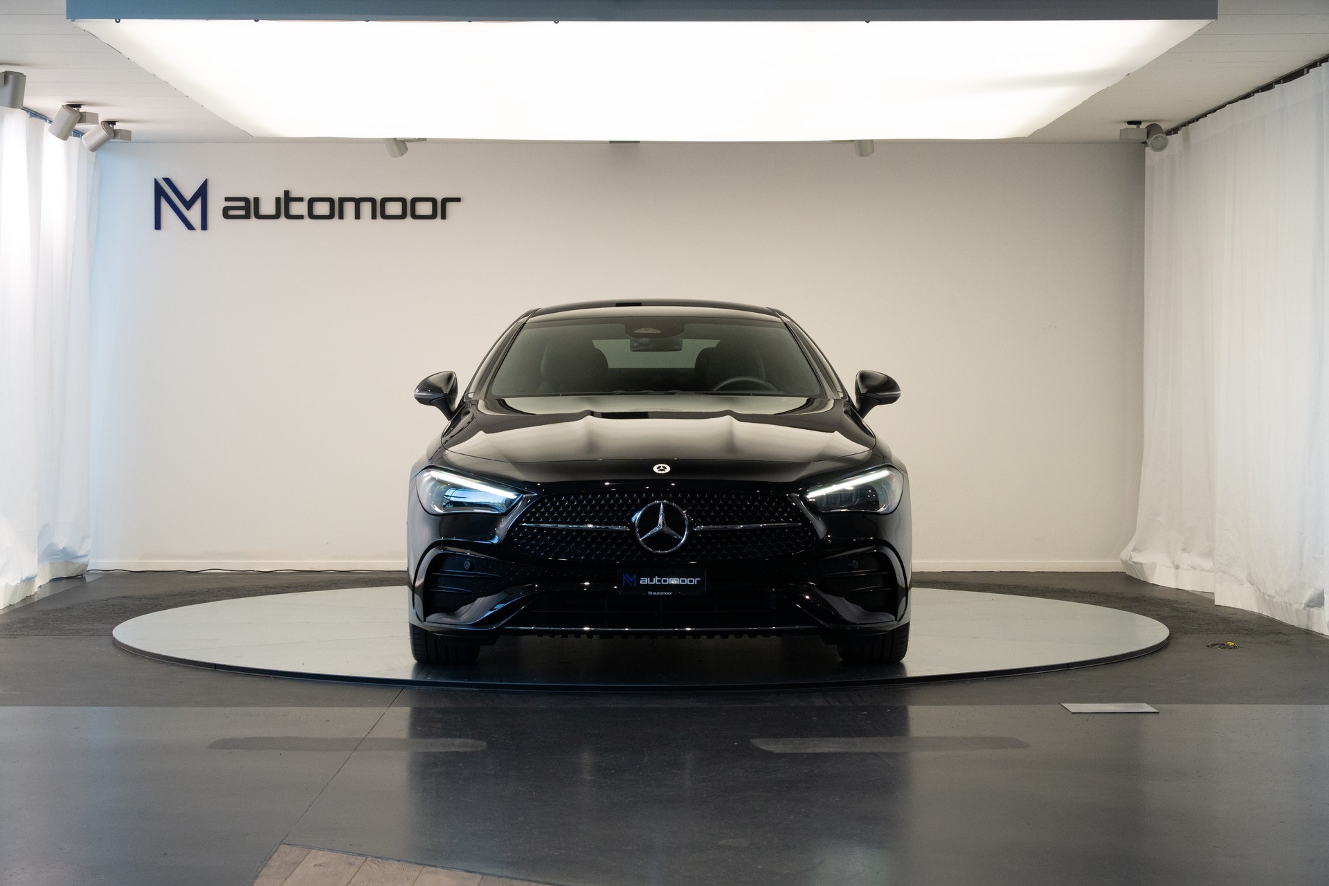 MERCEDES-BENZ CLE 300 Coupé 4Matic 9G-Tronic-showroom-element-1