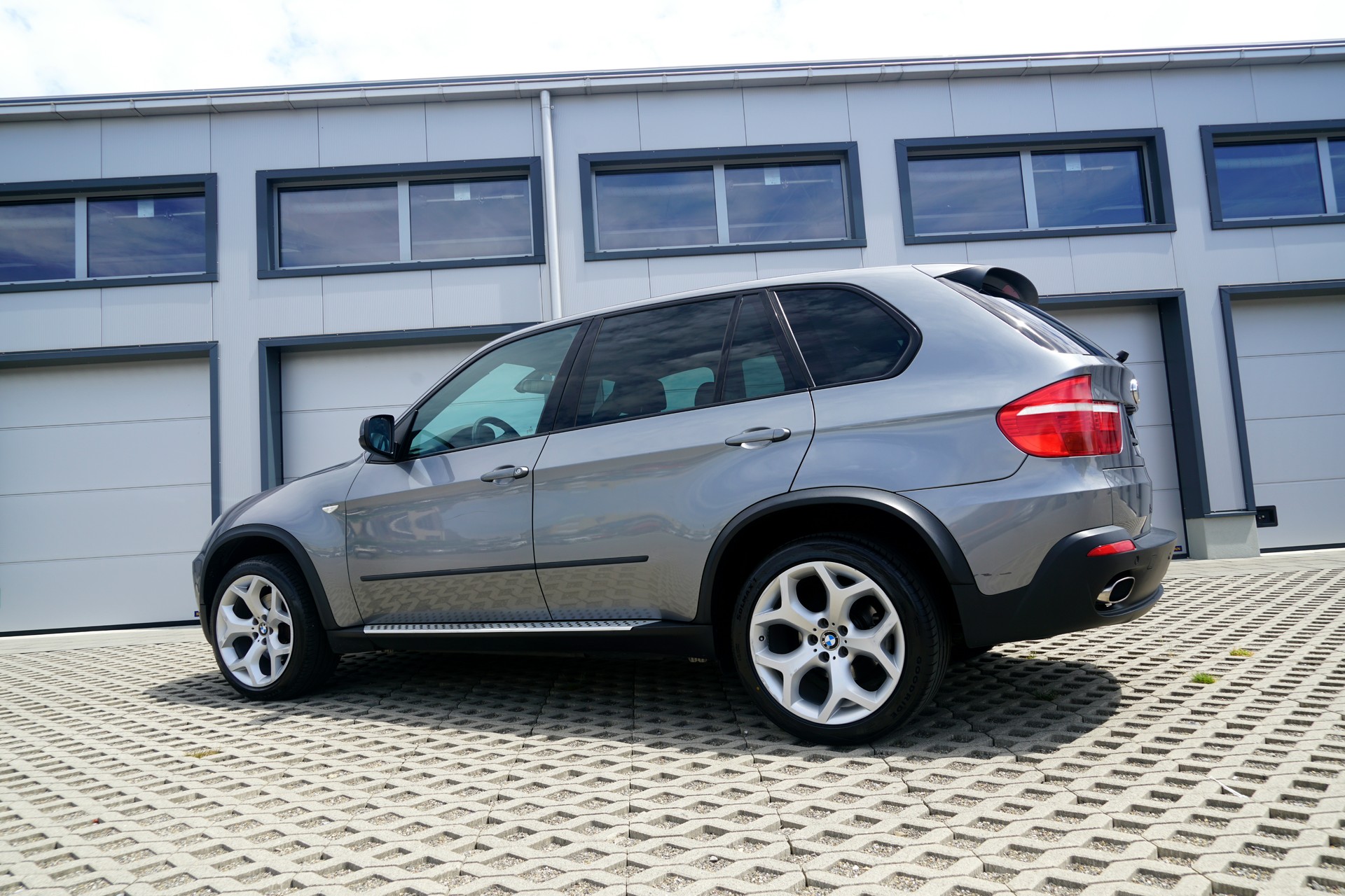 BMW X5 xDrive 30d (3.0d) Steptronic (CH)-image-1