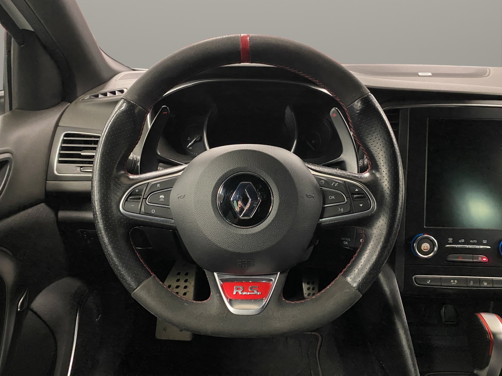 RENAULT MÉGANE Sport 1.8 T Trophy-image-12
