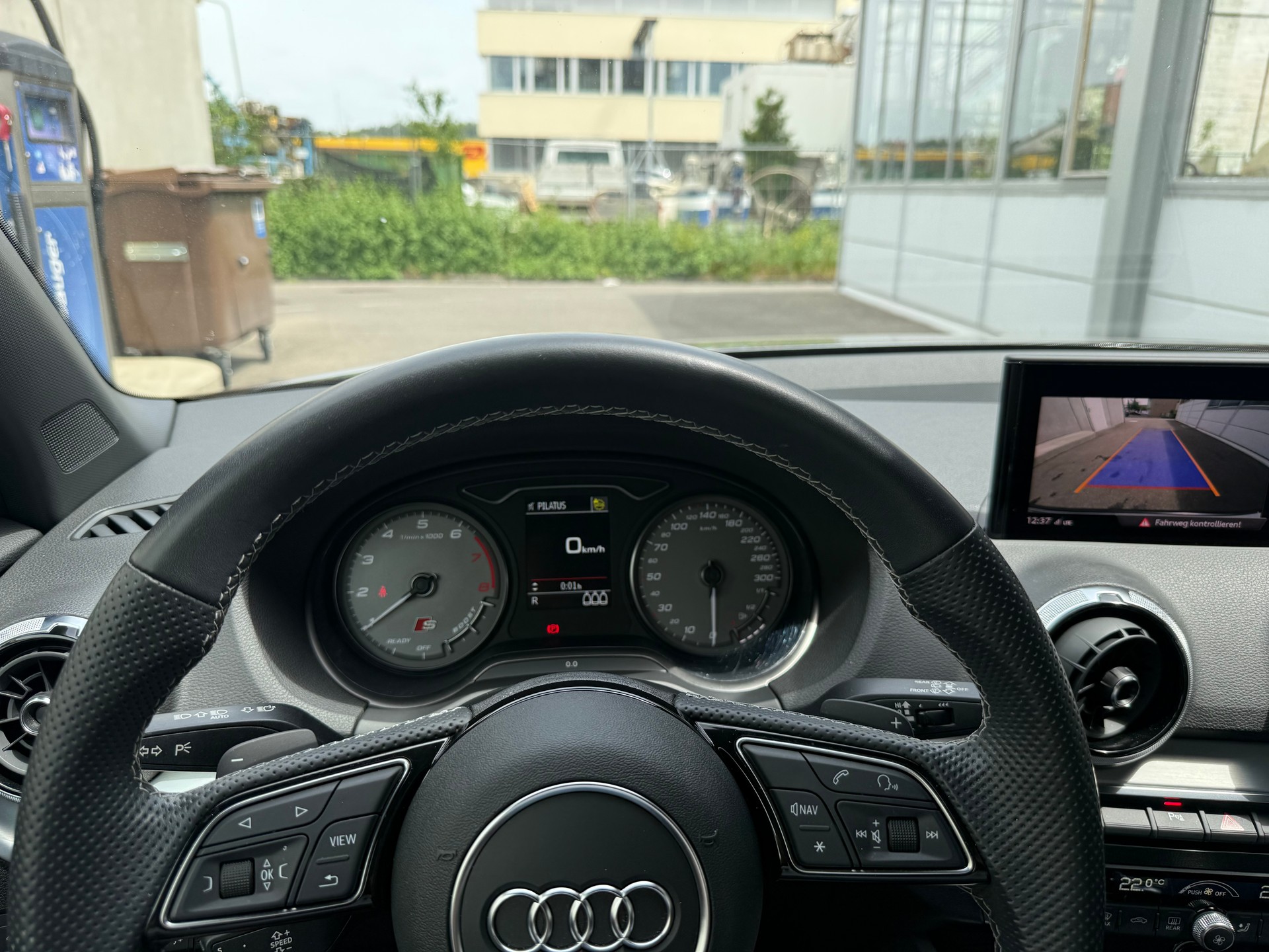 AUDI SQ2 TFSI quattro S-tronic *Frisch ab MFK *Zwei (2) Schlüssel *Keyless-Go-Funktion *8 Fach bereift *Rückfahrkamera *ACC-image-10
