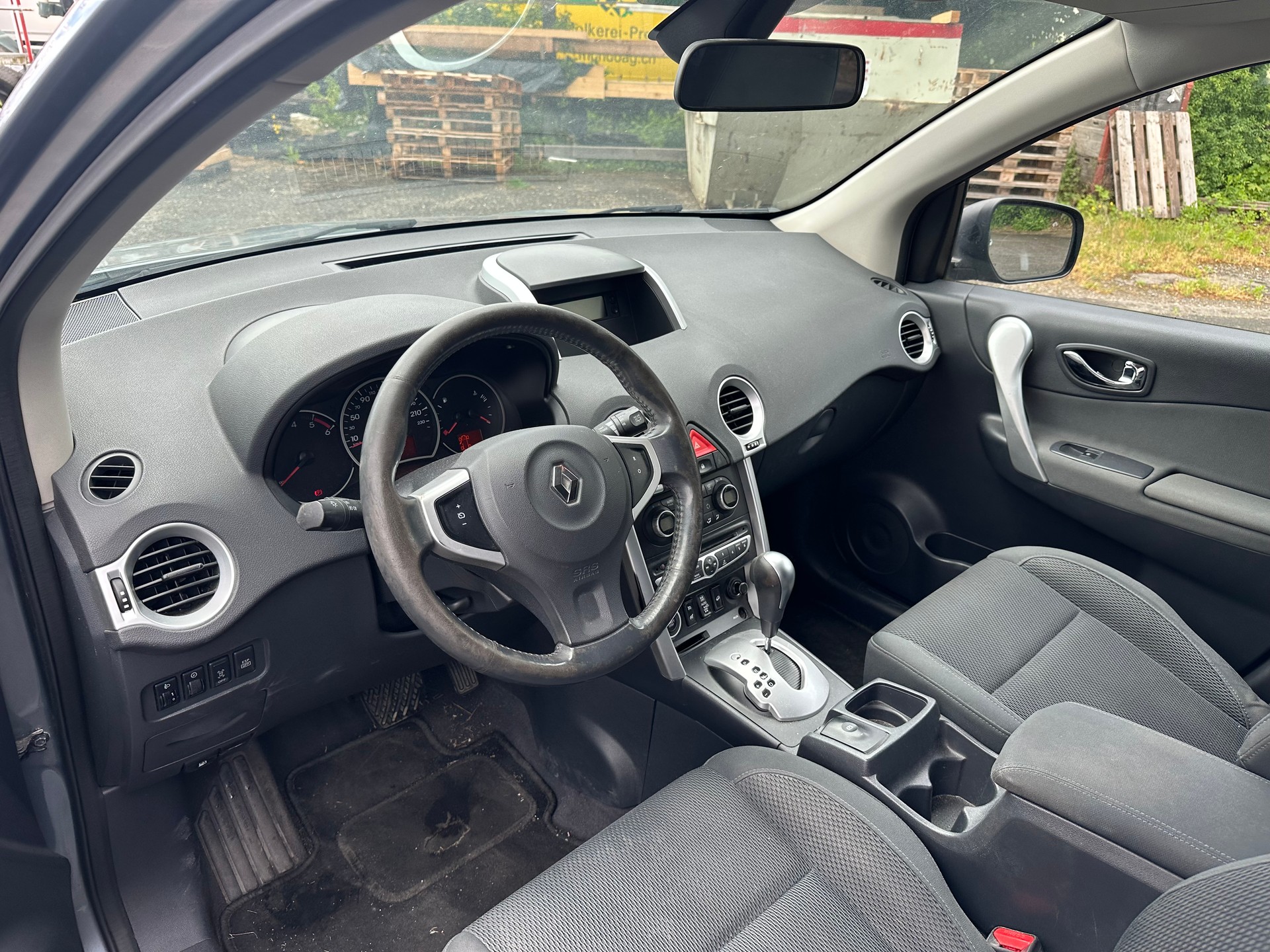 RENAULT Koleos 2.0 dCi Dynamique 4x4 Automatic-image-6