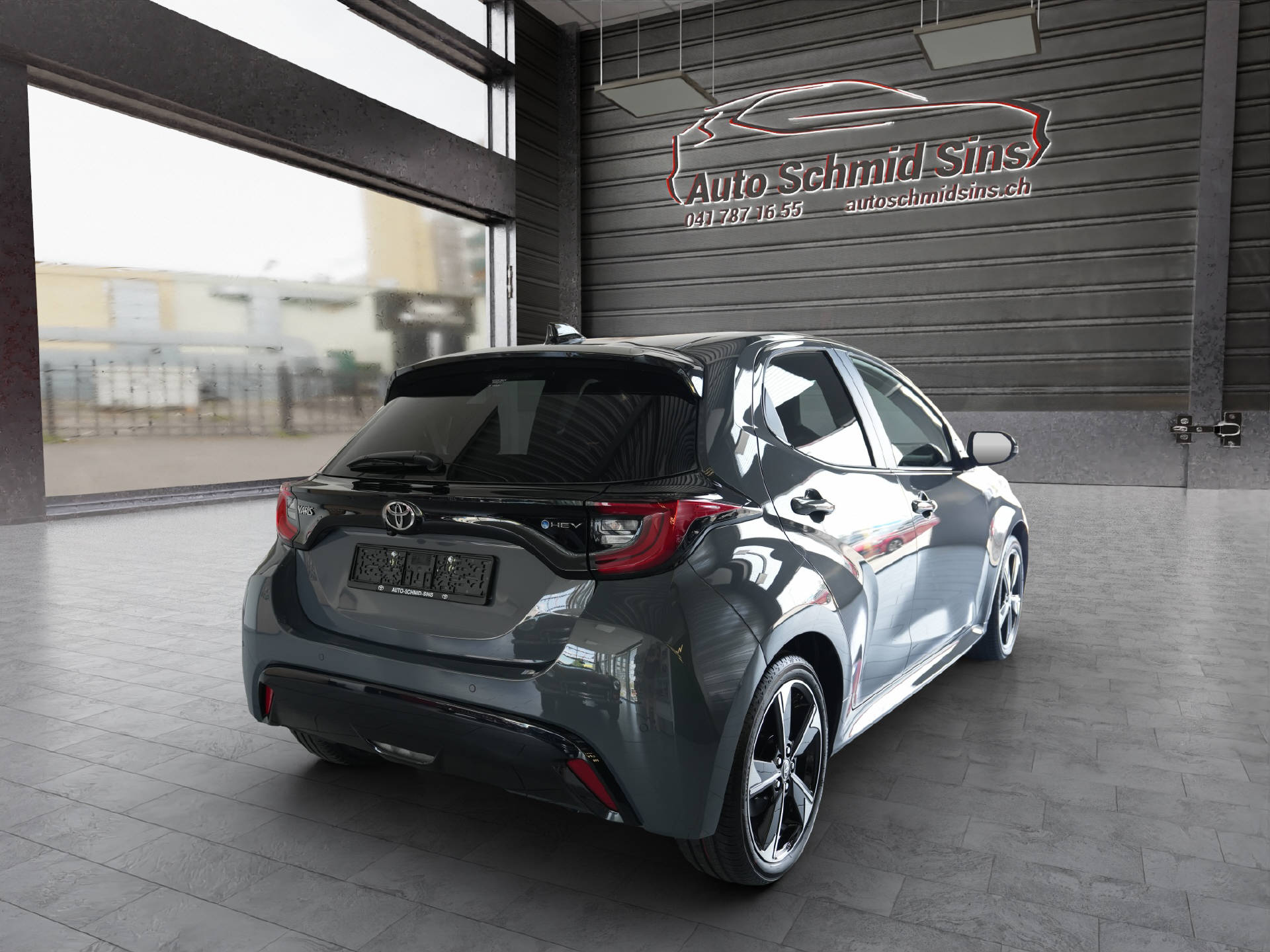 TOYOTA Yaris 1.5 VVT-i HSD Premium-showroom-element-3