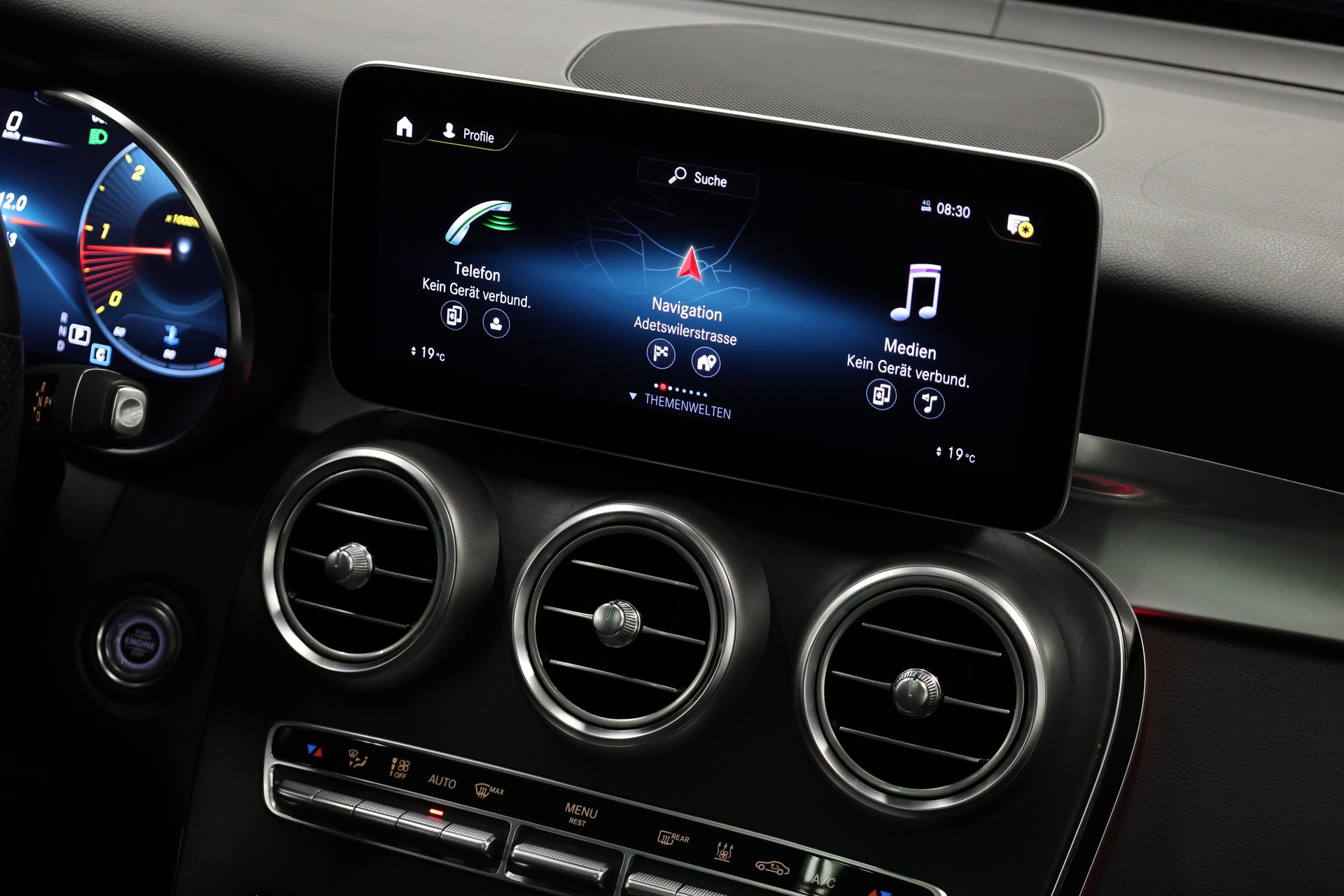 MERCEDES-BENZ GLC 220 d AMG Line 4m-image-18