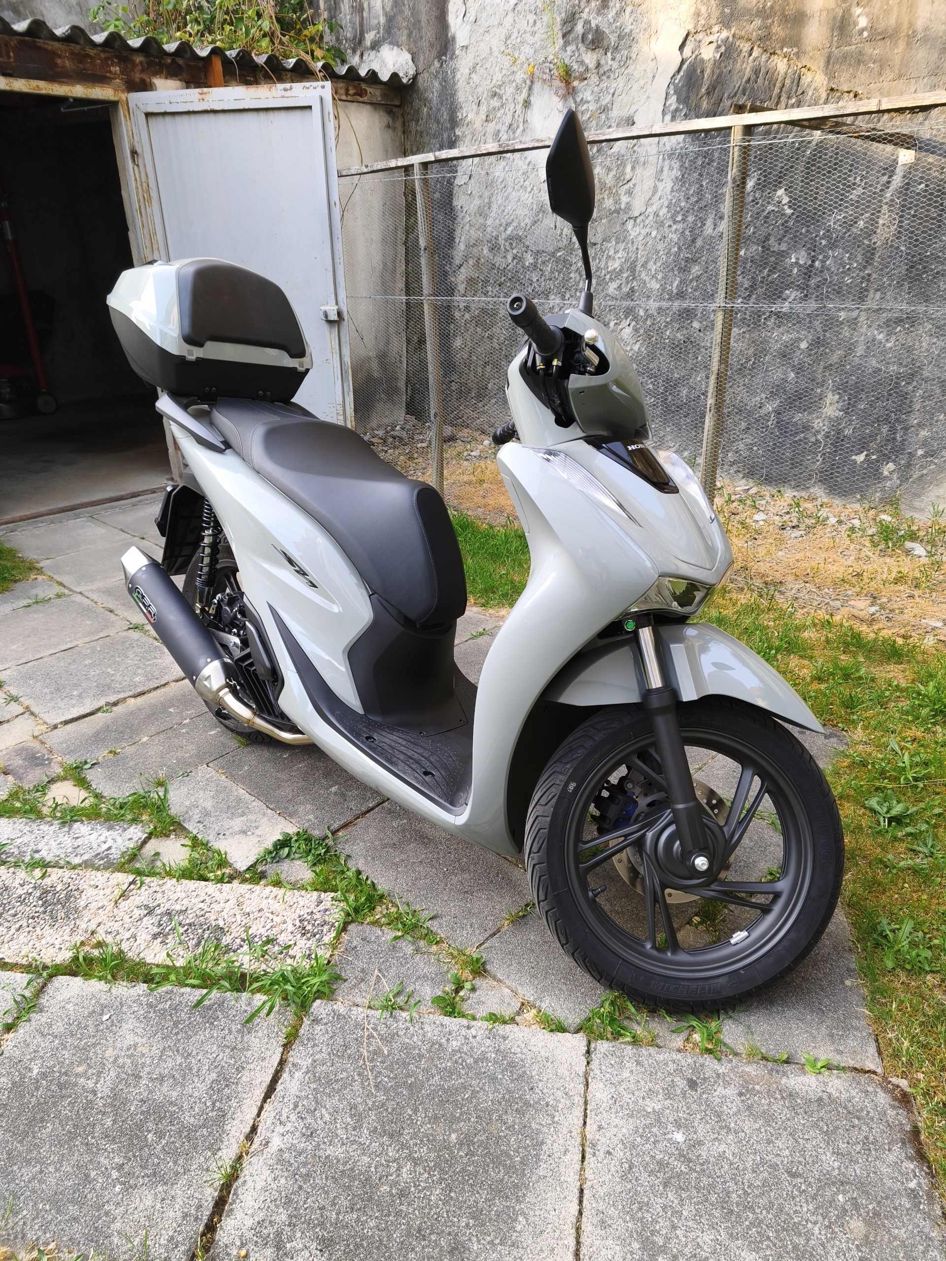 HONDA SH 125 +-image-0
