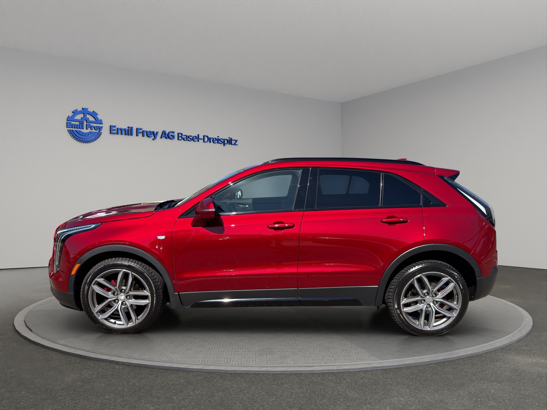 CADILLAC XT4 2.0 T Sport AWD-showroom-element-2