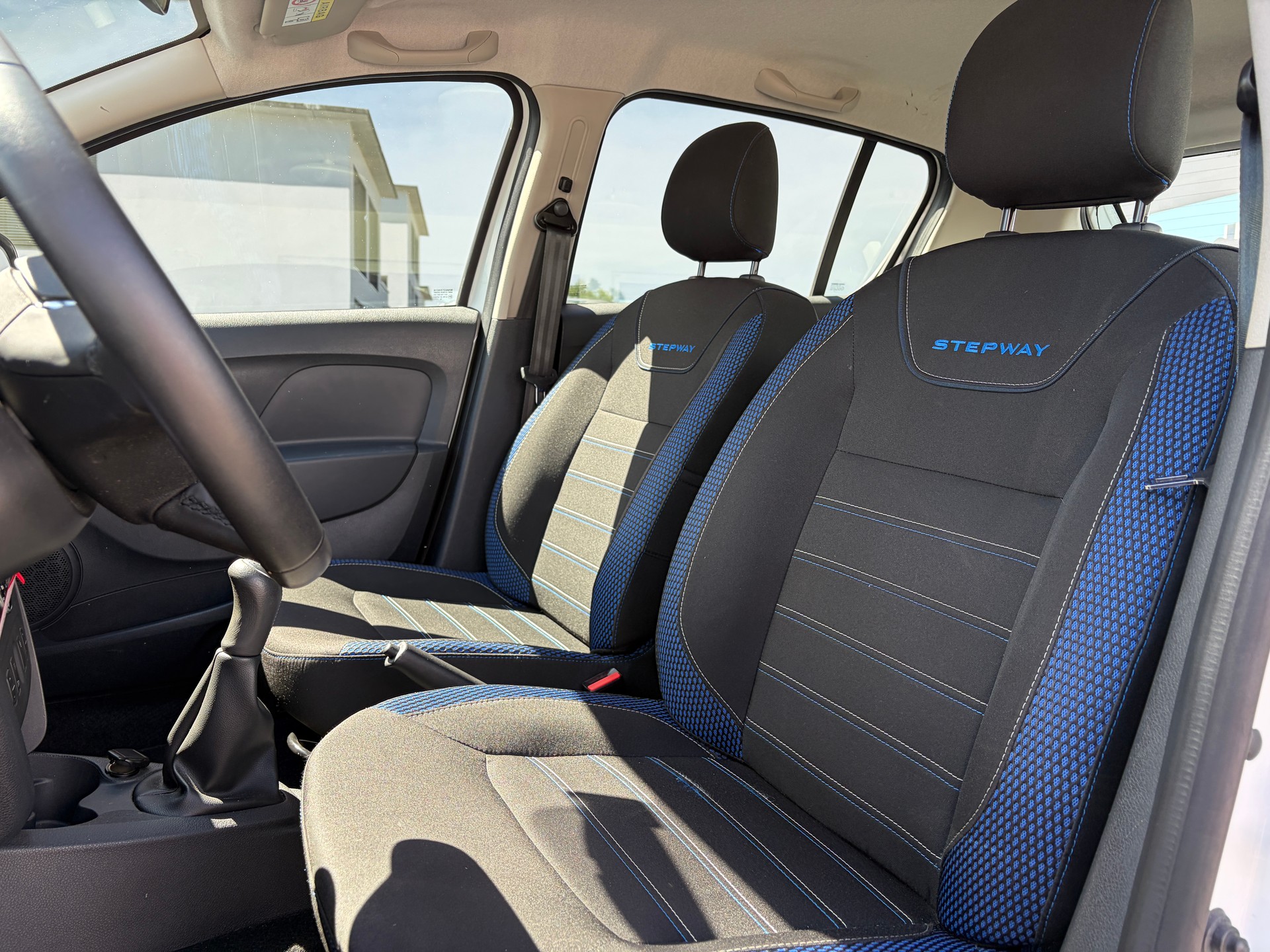 DACIA Sandero Tce 100 Stepway-image-13