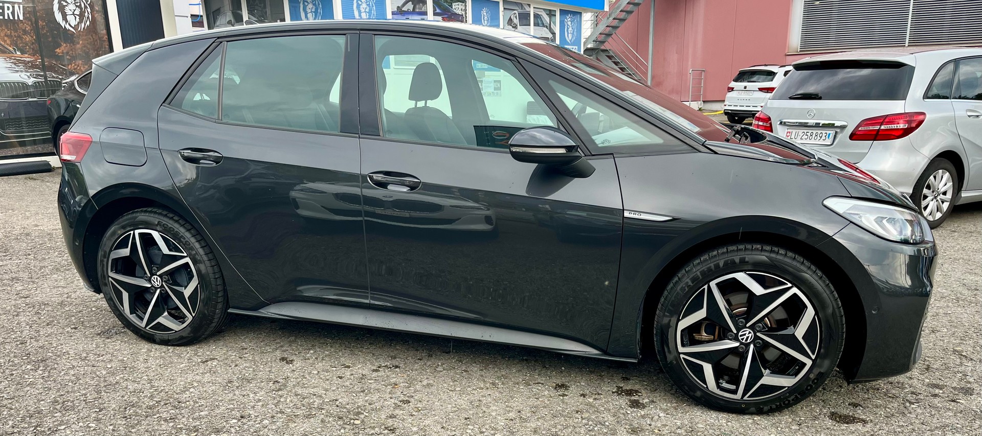 VW ID.3 Pro 58 kWh Pro **CH-Fahrzeug-Modell 2023**-image-5