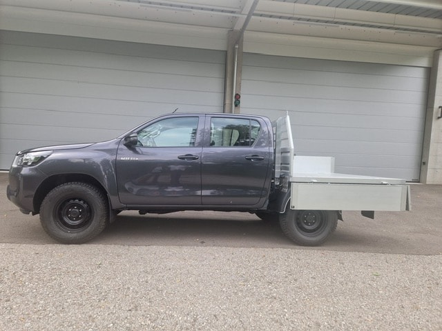 TOYOTA Hilux 2.4D-4D Comfort Double Cab 4x4 - Ponte Fisso in Alluminio "NUOVO" -Gancio Traino KG. 3500-image-5