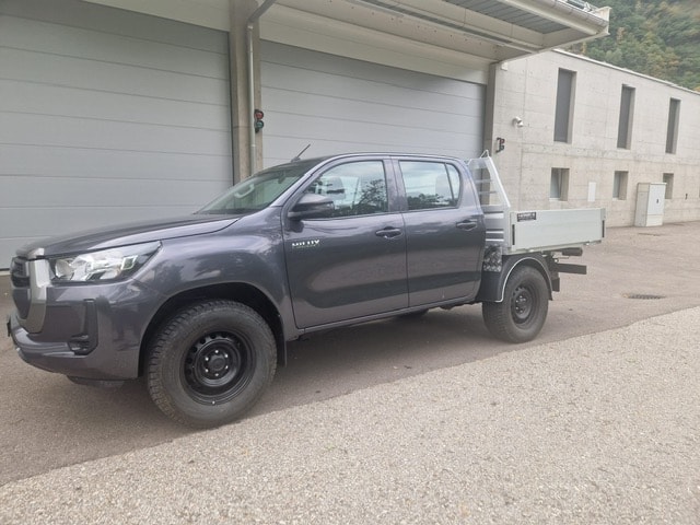 TOYOTA Hilux 2.4D-4D Comfort Double Cab 4x4 - Ponte Fisso in Alluminio "NUOVO" -Gancio Traino KG. 3500