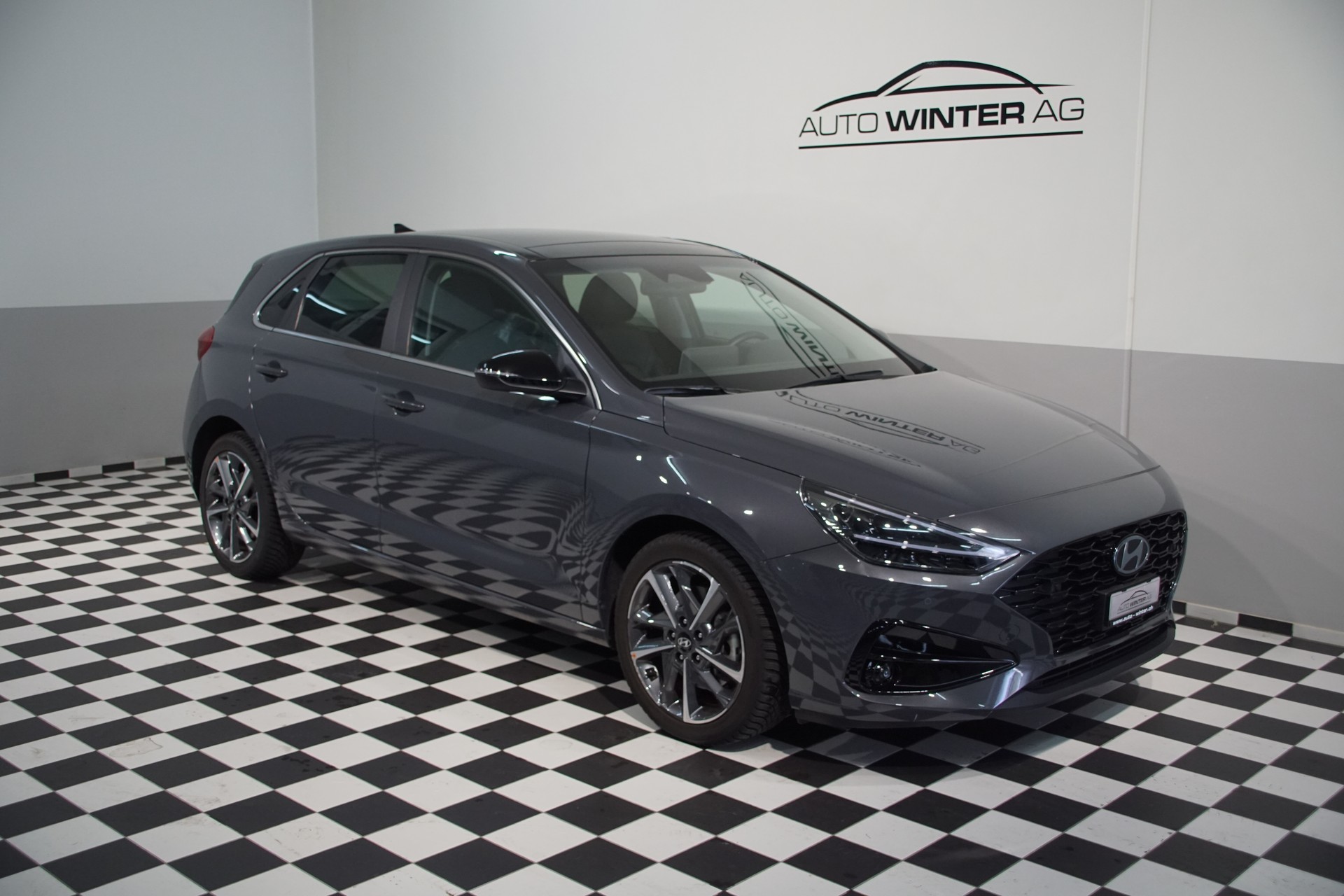 HYUNDAI i30 1.5 T-GDi Vertex 48V MH DCT *swiss*-showroom-element-1