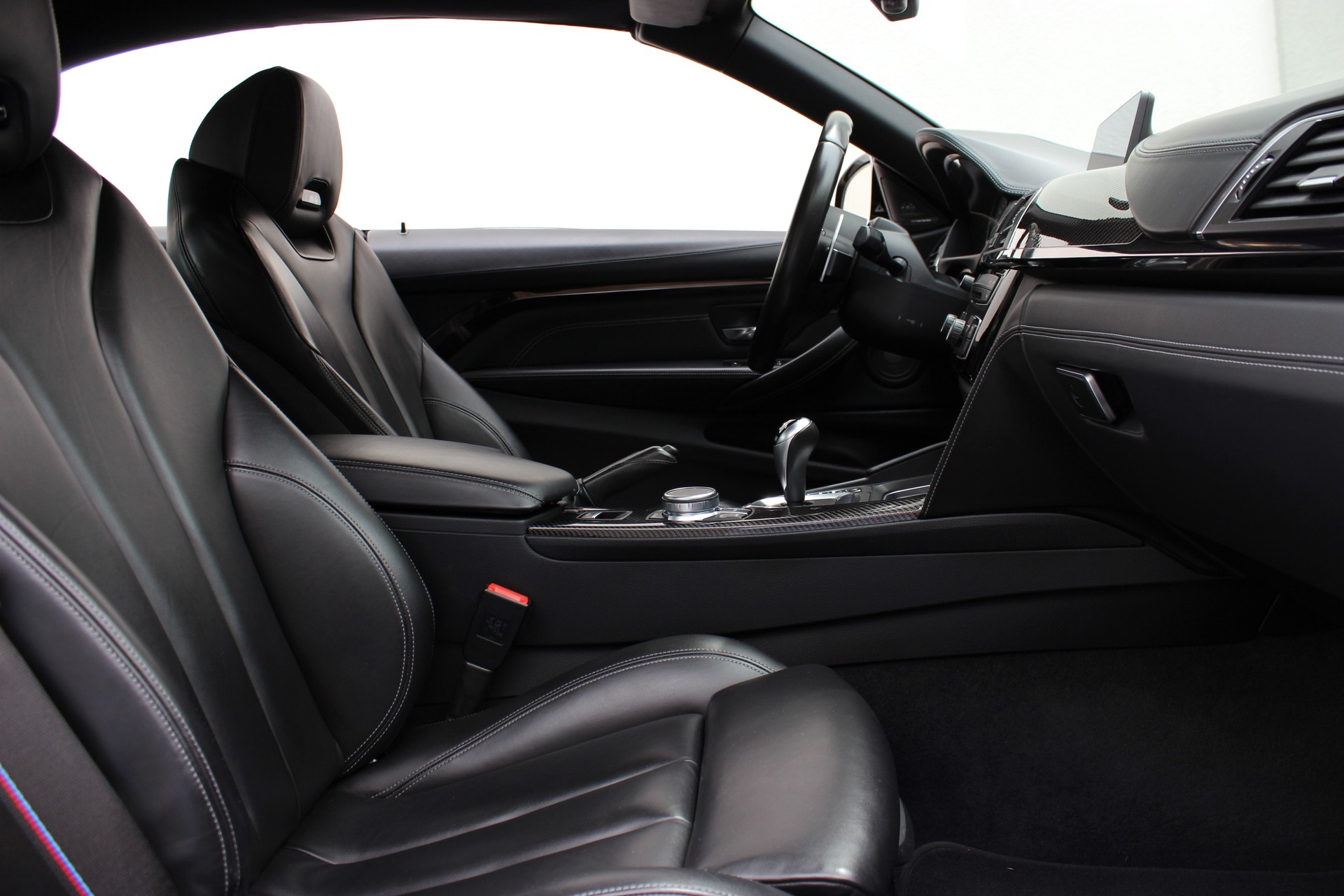 BMW M4 Cabriolet Drivelogic *M COMPETITION PAKET*-showroom-element-3