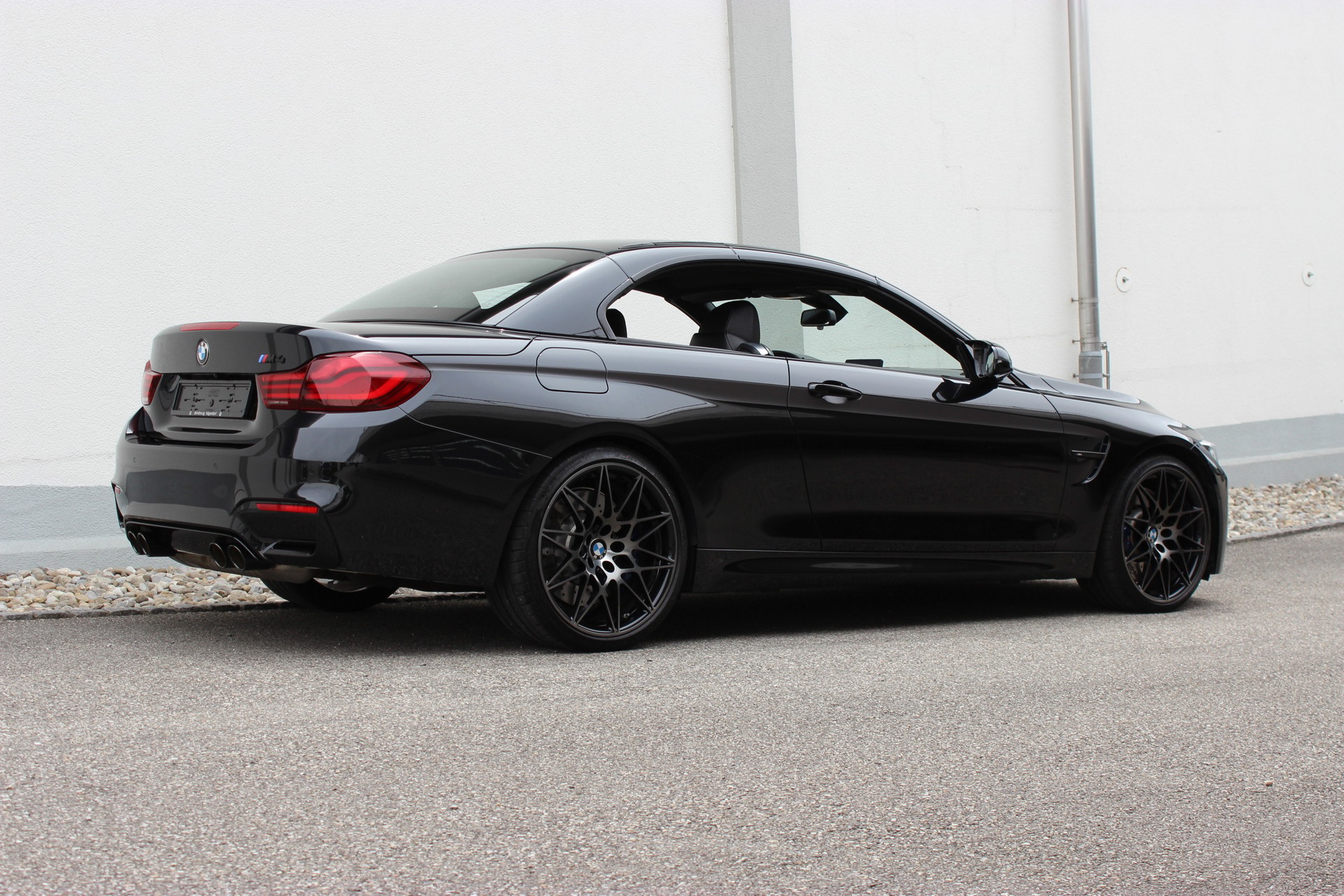 BMW M4 Cabriolet Drivelogic *M COMPETITION PAKET*