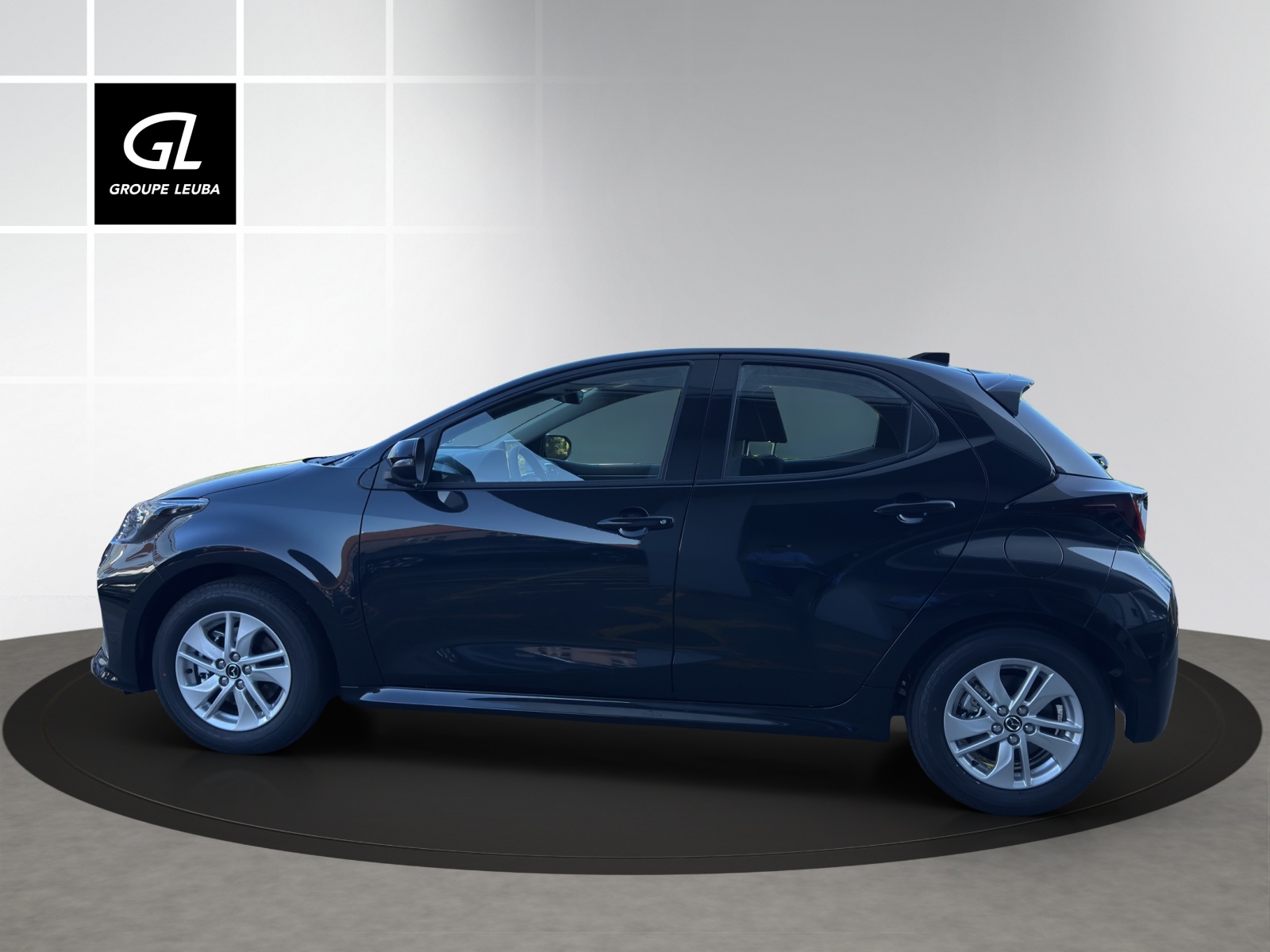 MAZDA 2 Hybrid Centre-Line-showroom-element-2