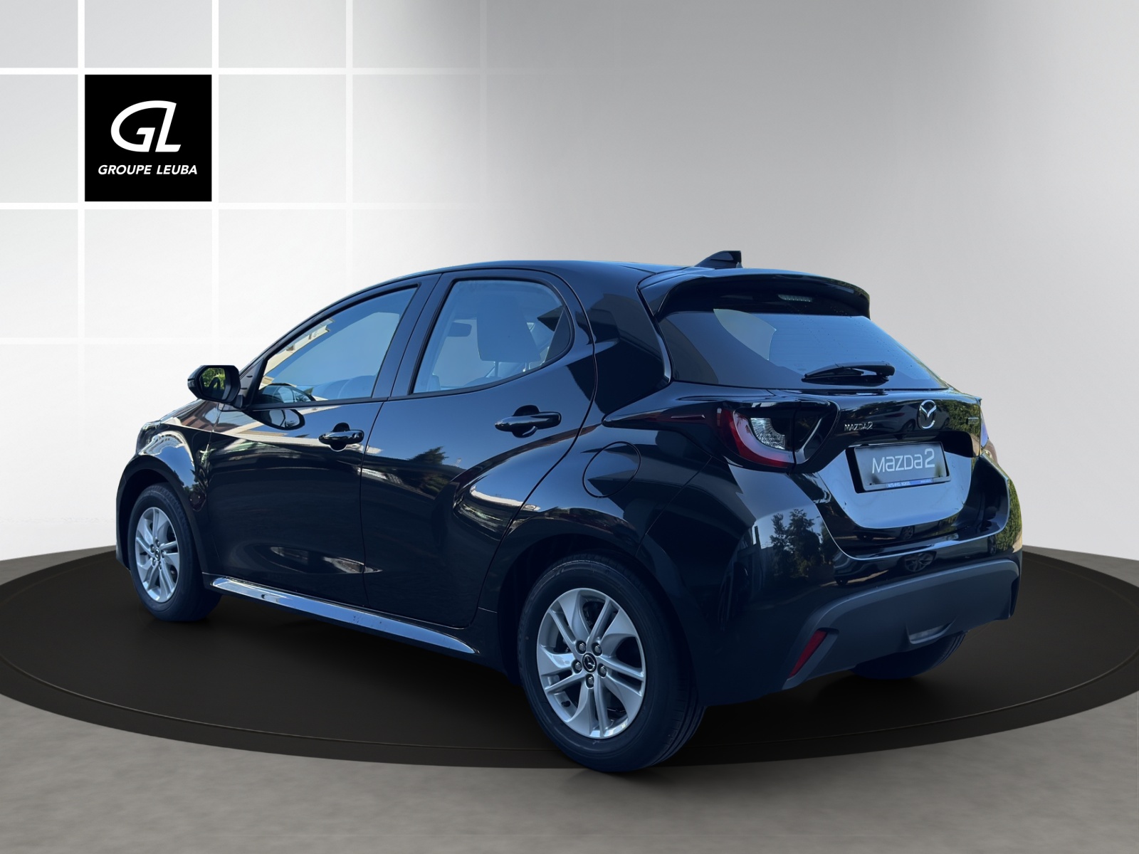 MAZDA 2 Hybrid Centre-Line-showroom-element-3