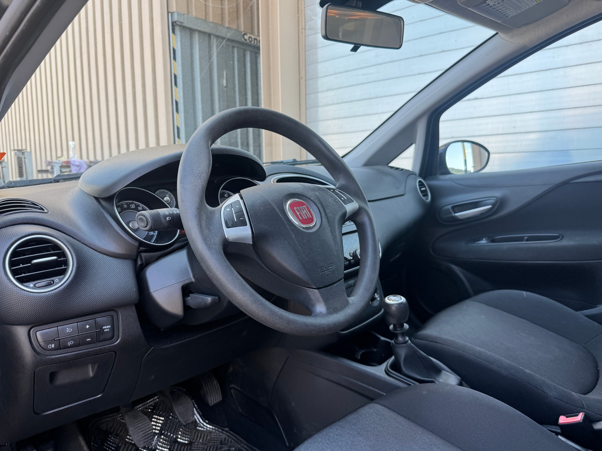 FIAT Punto 1.2 Pop Star-image-15