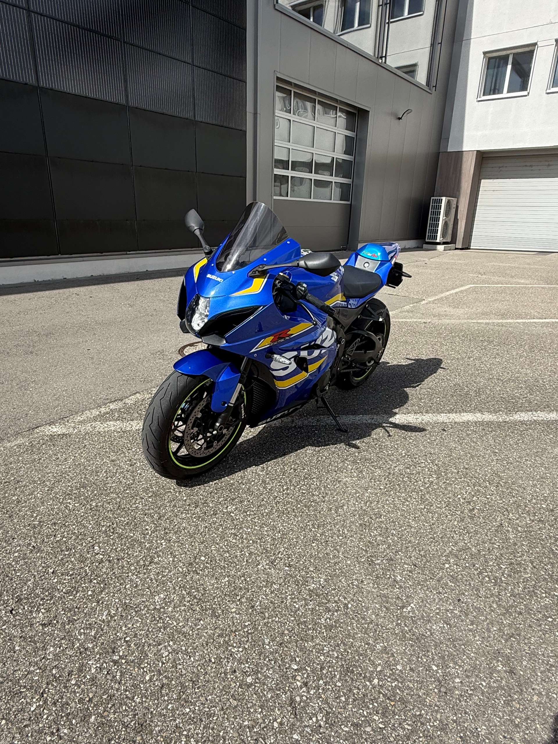 SUZUKI GSX-R 1000 ABS L7-image-4