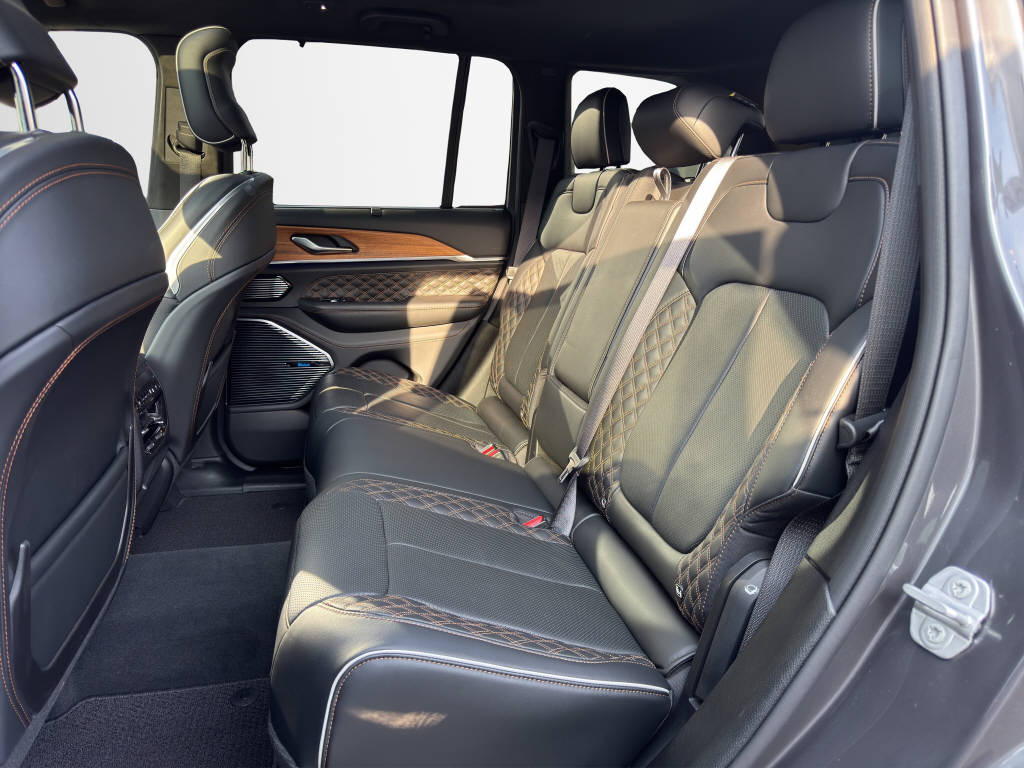 JEEP Grand Cherokee 2.0 Turbo Summit Reserve 4xe 380PS-image-11