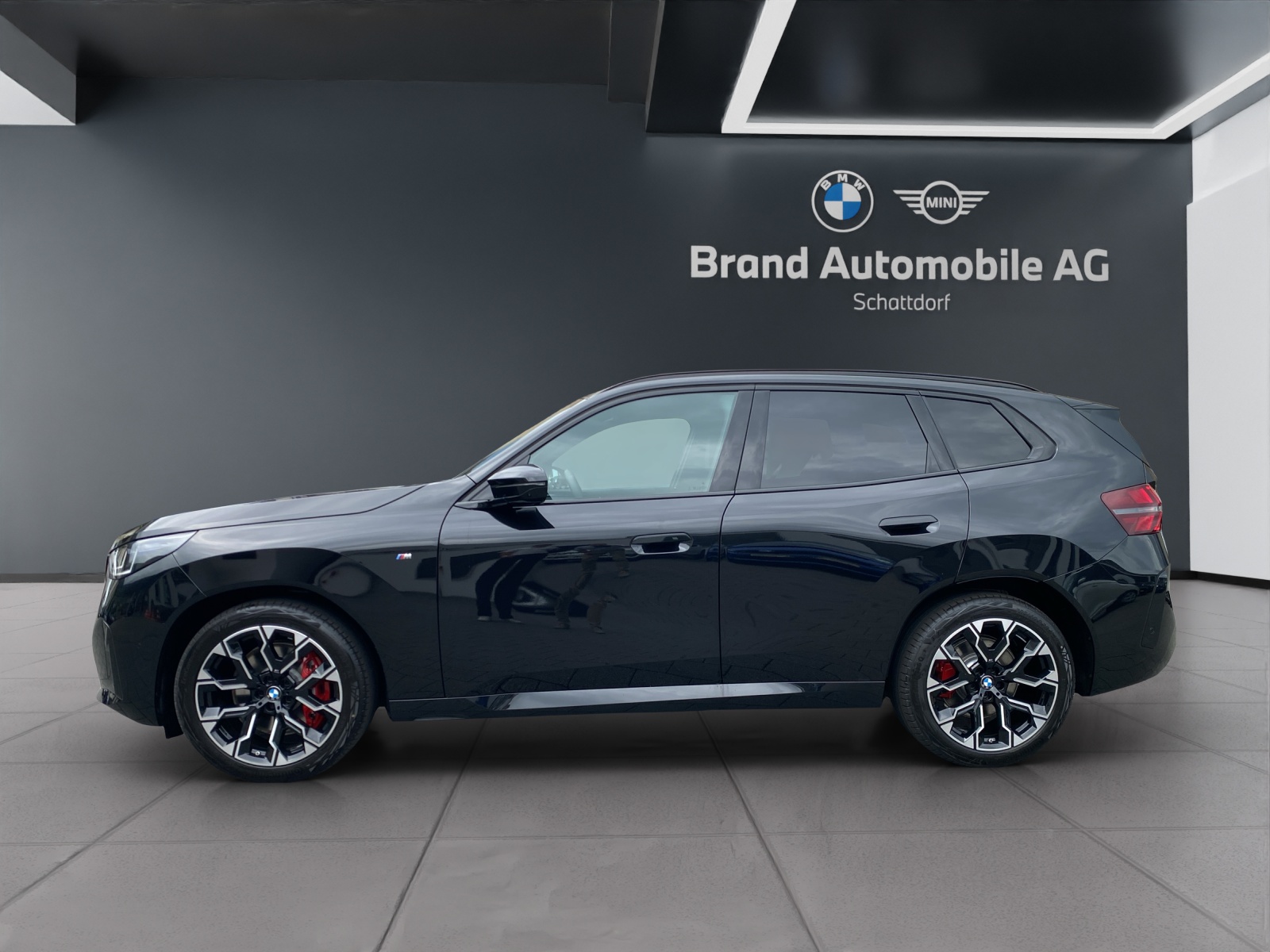 BMW X3 M50i-showroom-element-1