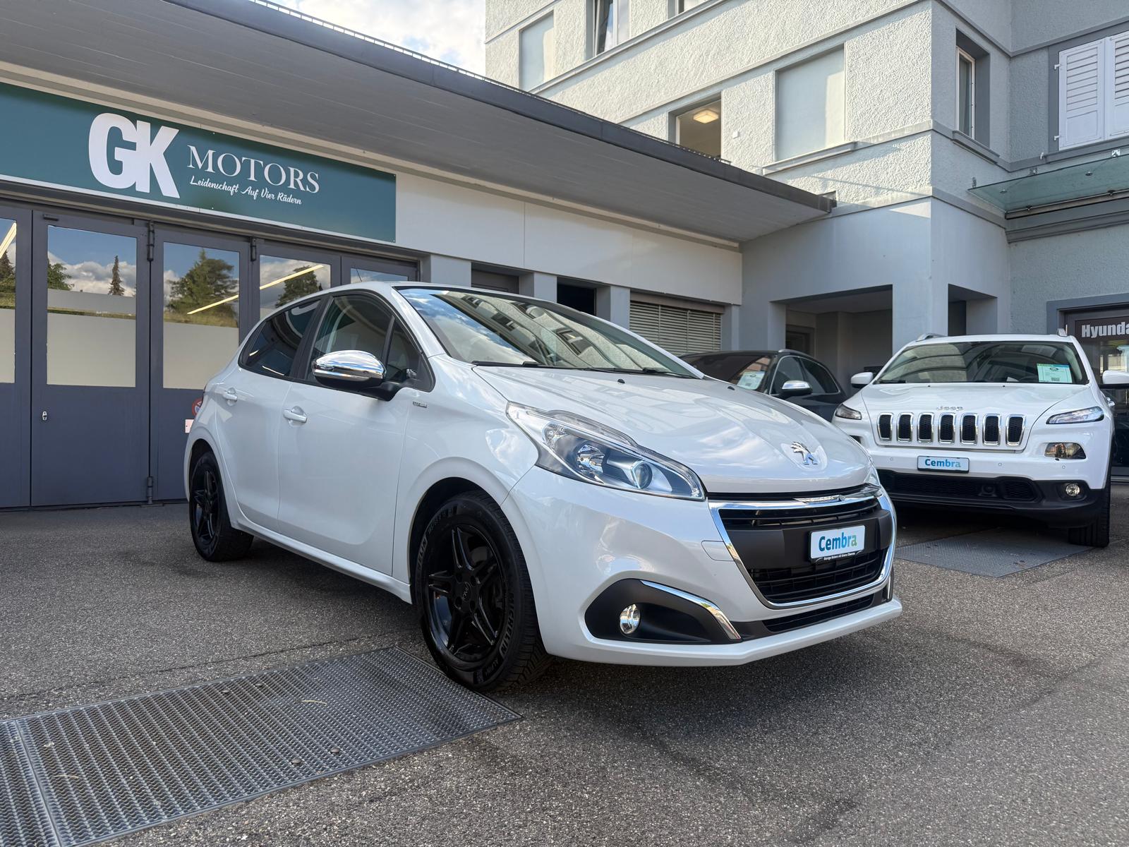 PEUGEOT 208 1.2 PureTech Style-image-6