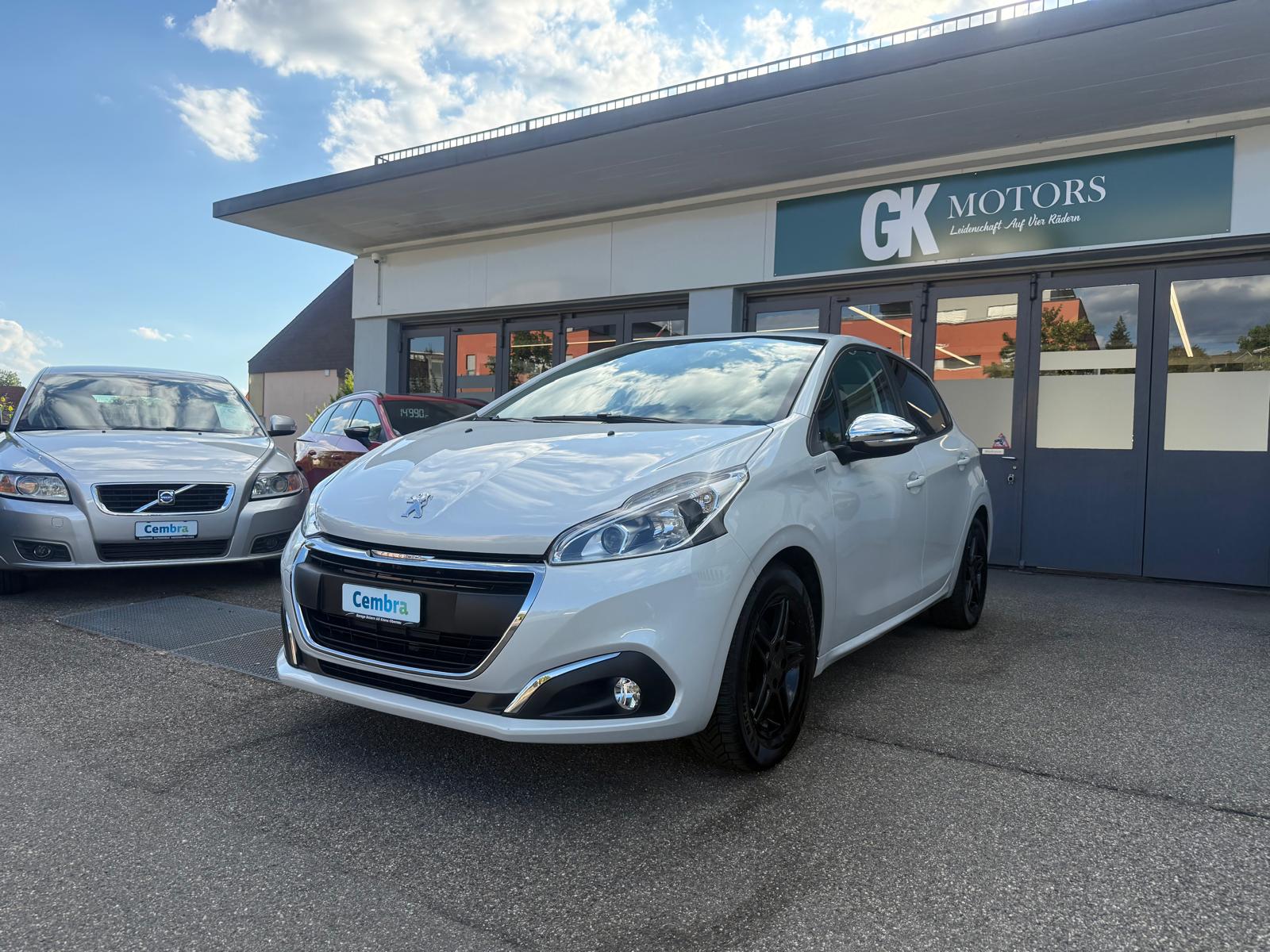 PEUGEOT 208 1.2 PureTech Style