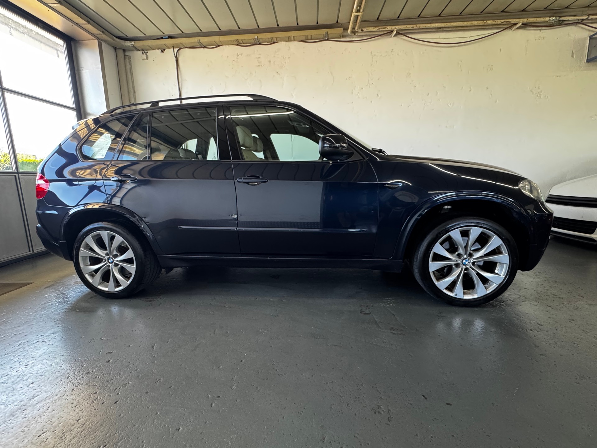 BMW X5 xDrive 35d (3.0sd) Steptronic-image-6