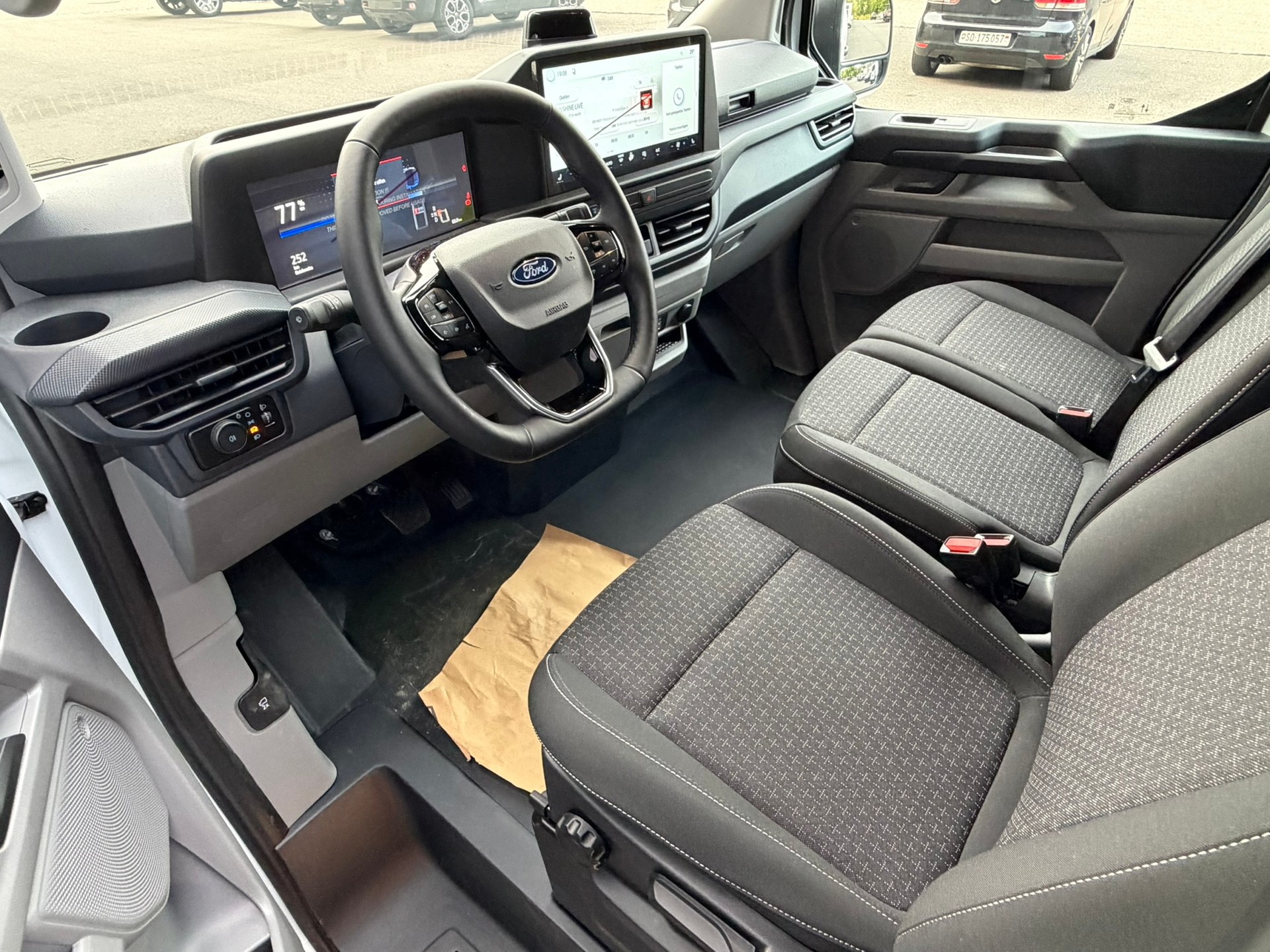 FORD Transit Custom Van 320 L1H1 83kWh Trend-image-10