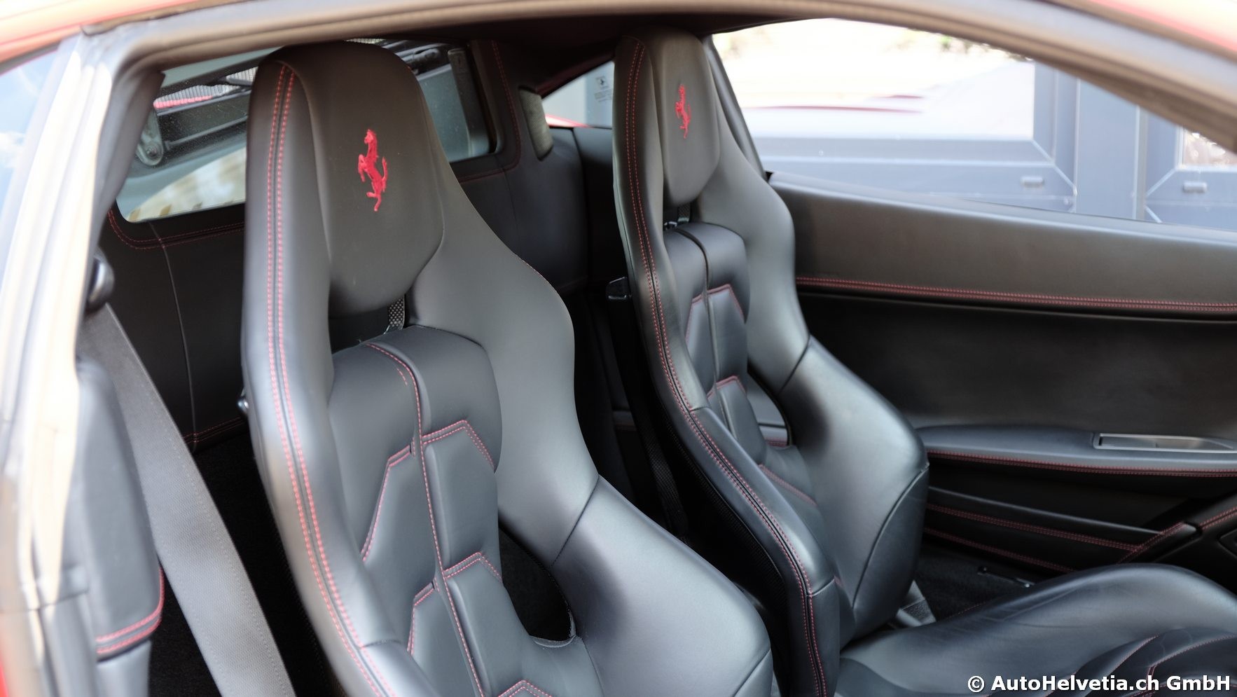 FERRARI 458 Italia 4.5 V8-image-12