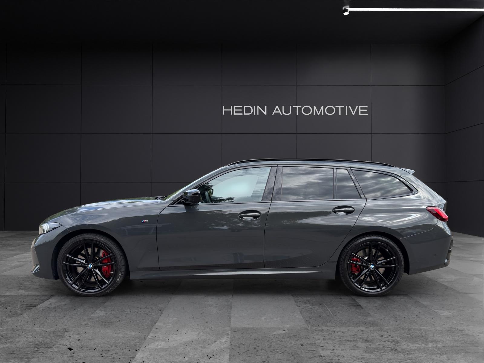 BMW M340i xDrive Touring-showroom-element-3