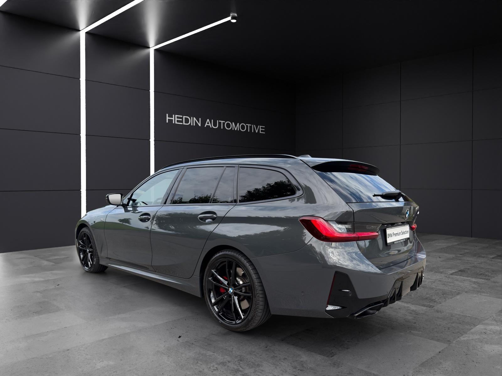 BMW M340i xDrive Touring-showroom-element-2
