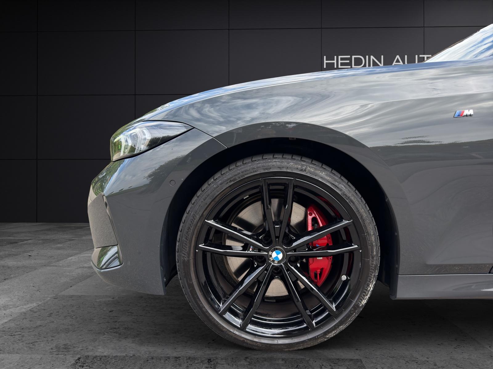 BMW M340i xDrive Touring-image-4