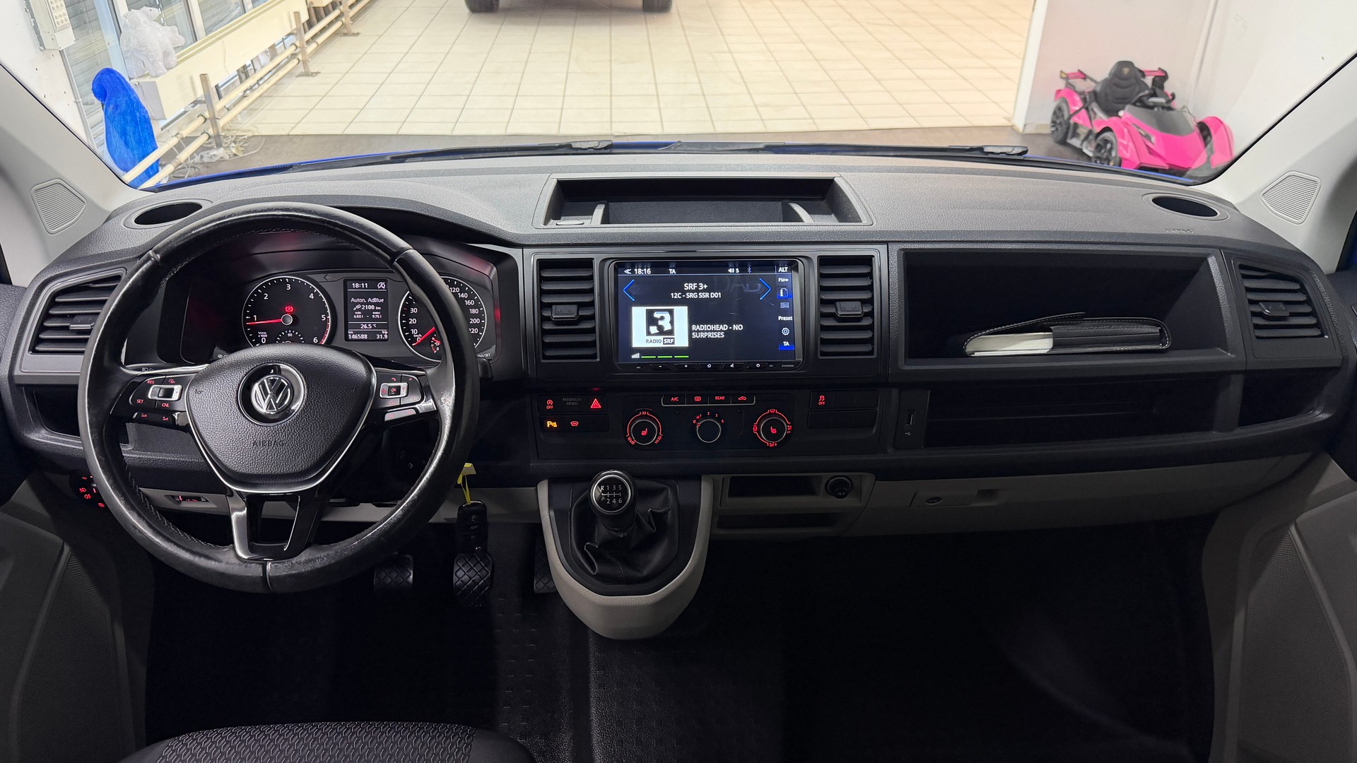 VW T6 Caravelle 2.0 TDI Trendline Liberty 4Motion-image-9